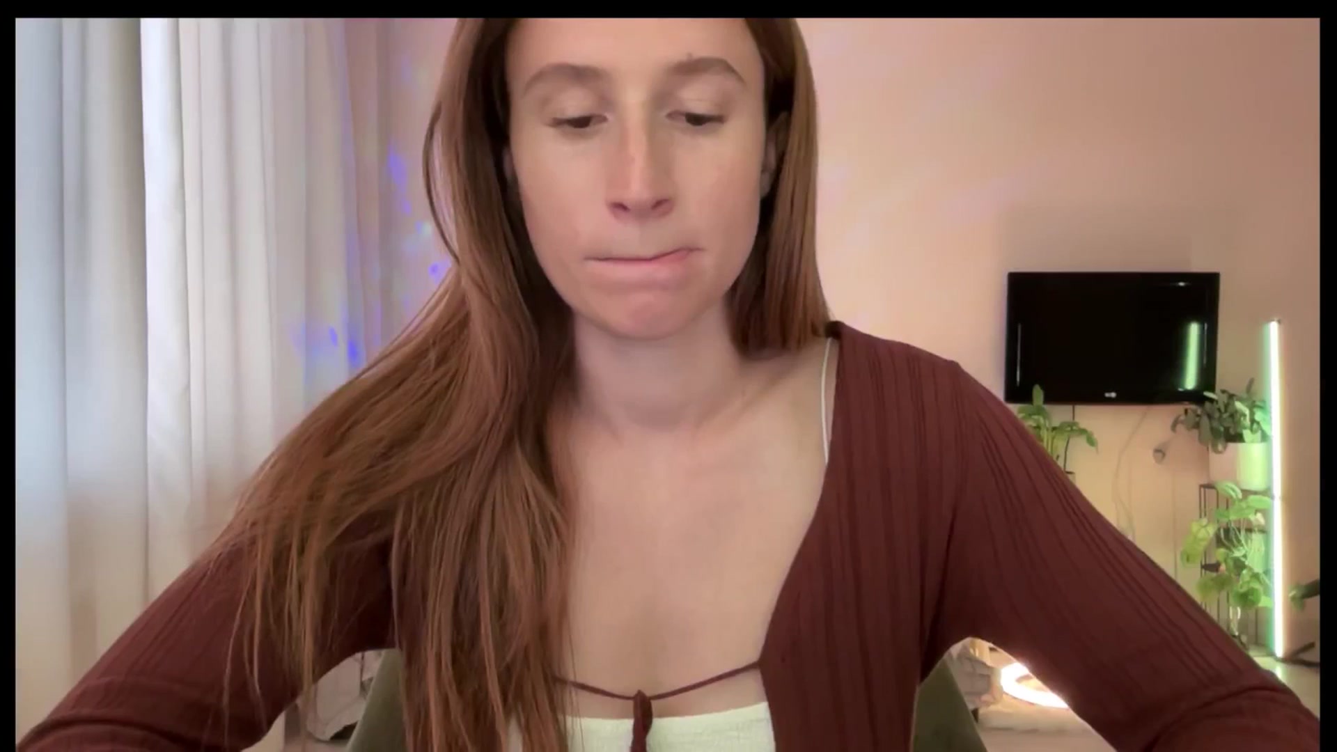 Gallery image thumbnail from LovelyBvnny's myfreecams stream on, 07/04/2025, 13:48 image 9 of 20