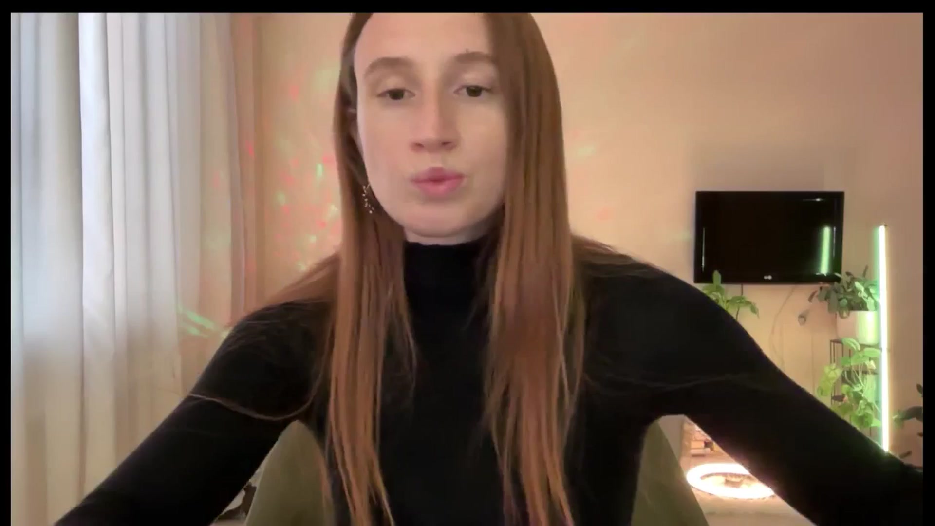 Gallery image thumbnail from LovelyBvnny's myfreecams stream on, 07/04/2025, 15:47 image 5 of 20