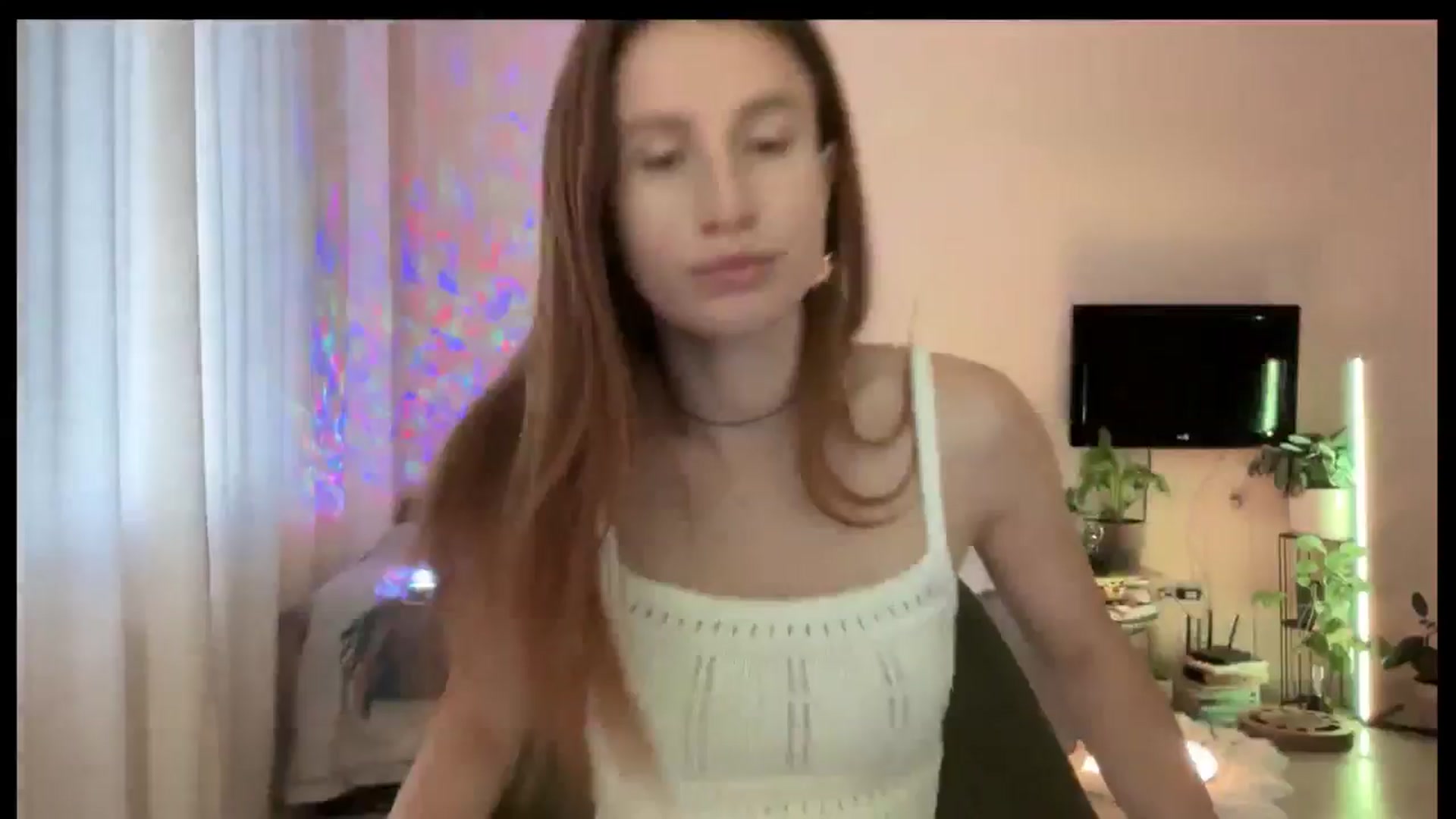 Gallery image thumbnail from LovelyBvnny's myfreecams stream on, 07/13/2025, 14:21 image 16 of 20