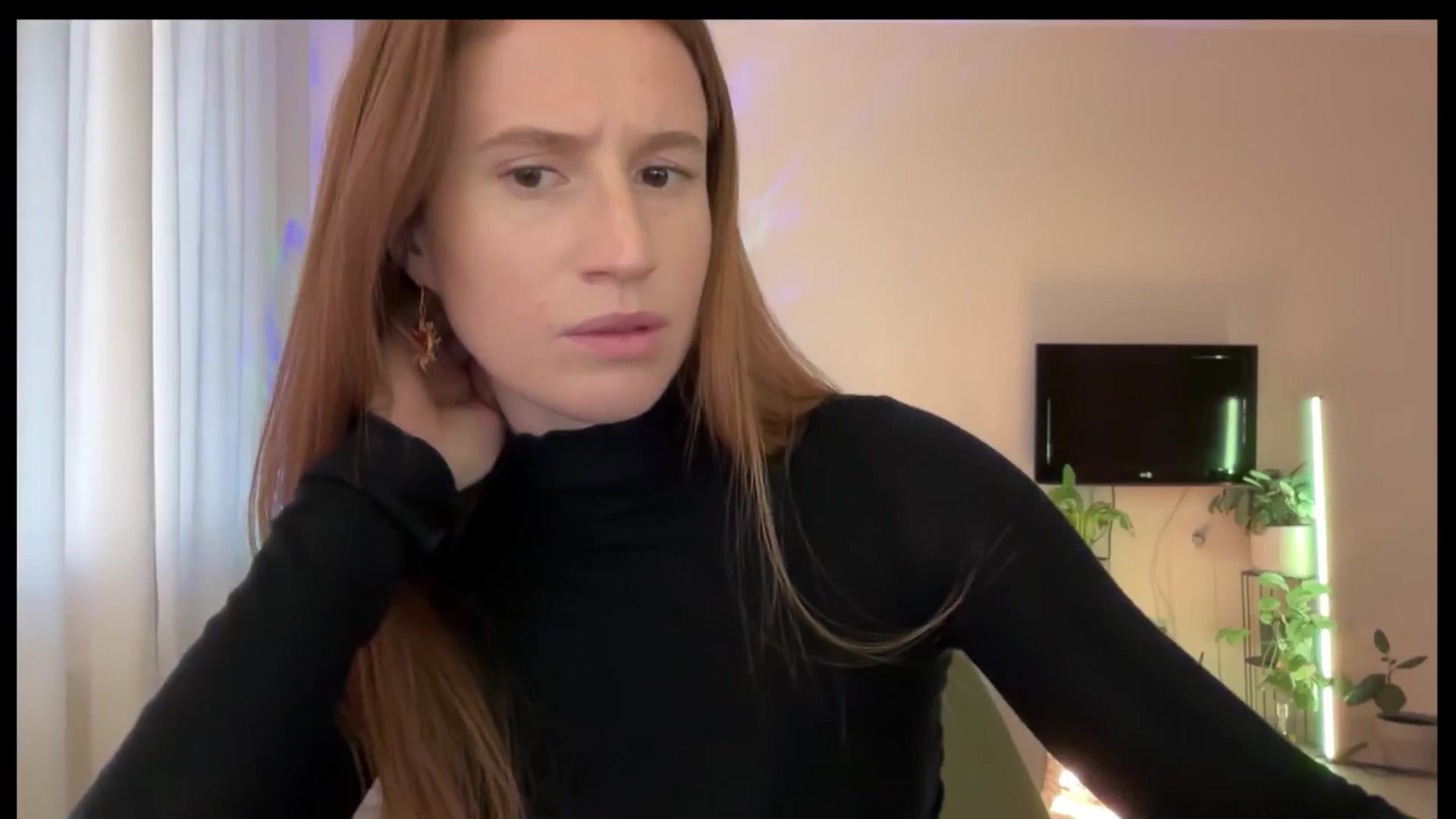 Gallery image thumbnail from LovelyBvnny's myfreecams stream on, 07/13/2025, 15:53 image 18 of 20