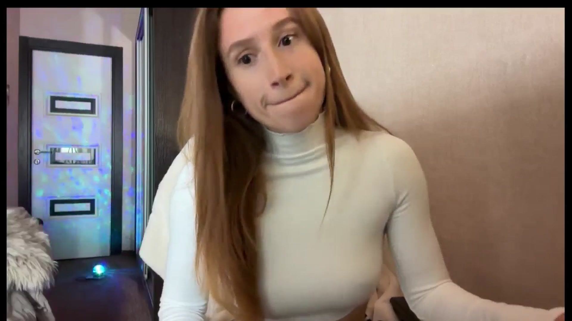 Gallery image thumbnail from LovelyBvnny's myfreecams stream on, 07/22/2025, 13:36 image 20 of 20