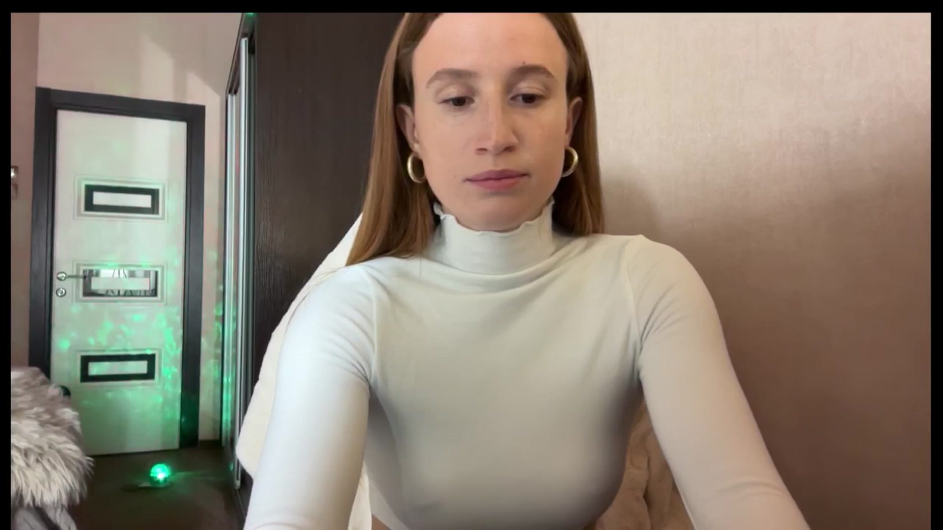 Gallery image thumbnail from LovelyBvnny's myfreecams stream on, 07/22/2025, 15:00 image 2 of 20