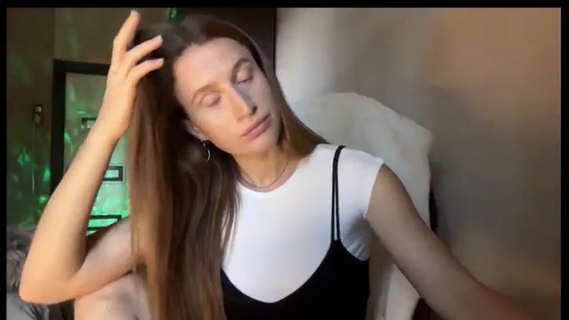 Gallery image thumbnail from LovelyBvnny's myfreecams stream on, 08/01/2025, 13:12 image 12 of 20