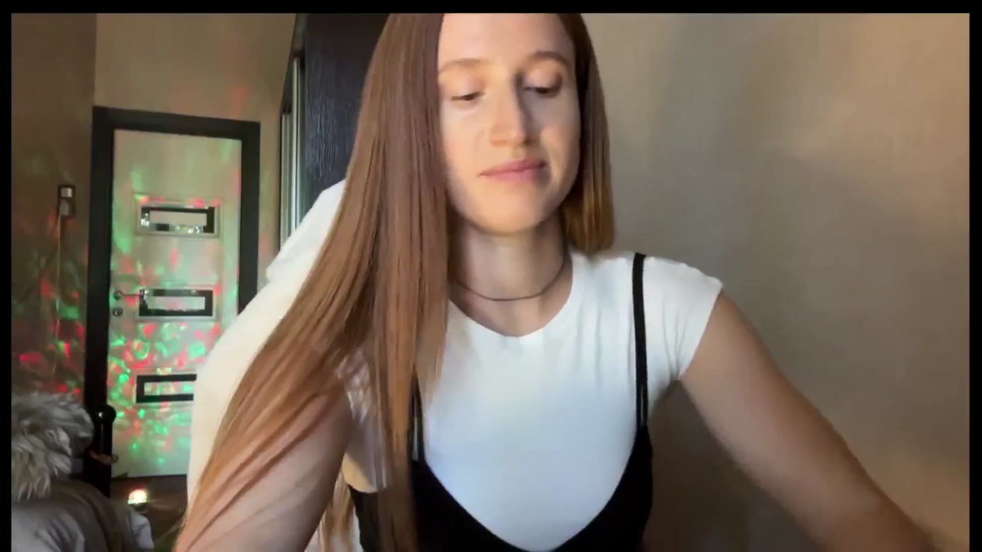 Gallery image thumbnail from LovelyBvnny's myfreecams stream on, 08/01/2025, 13:12 image 6 of 20