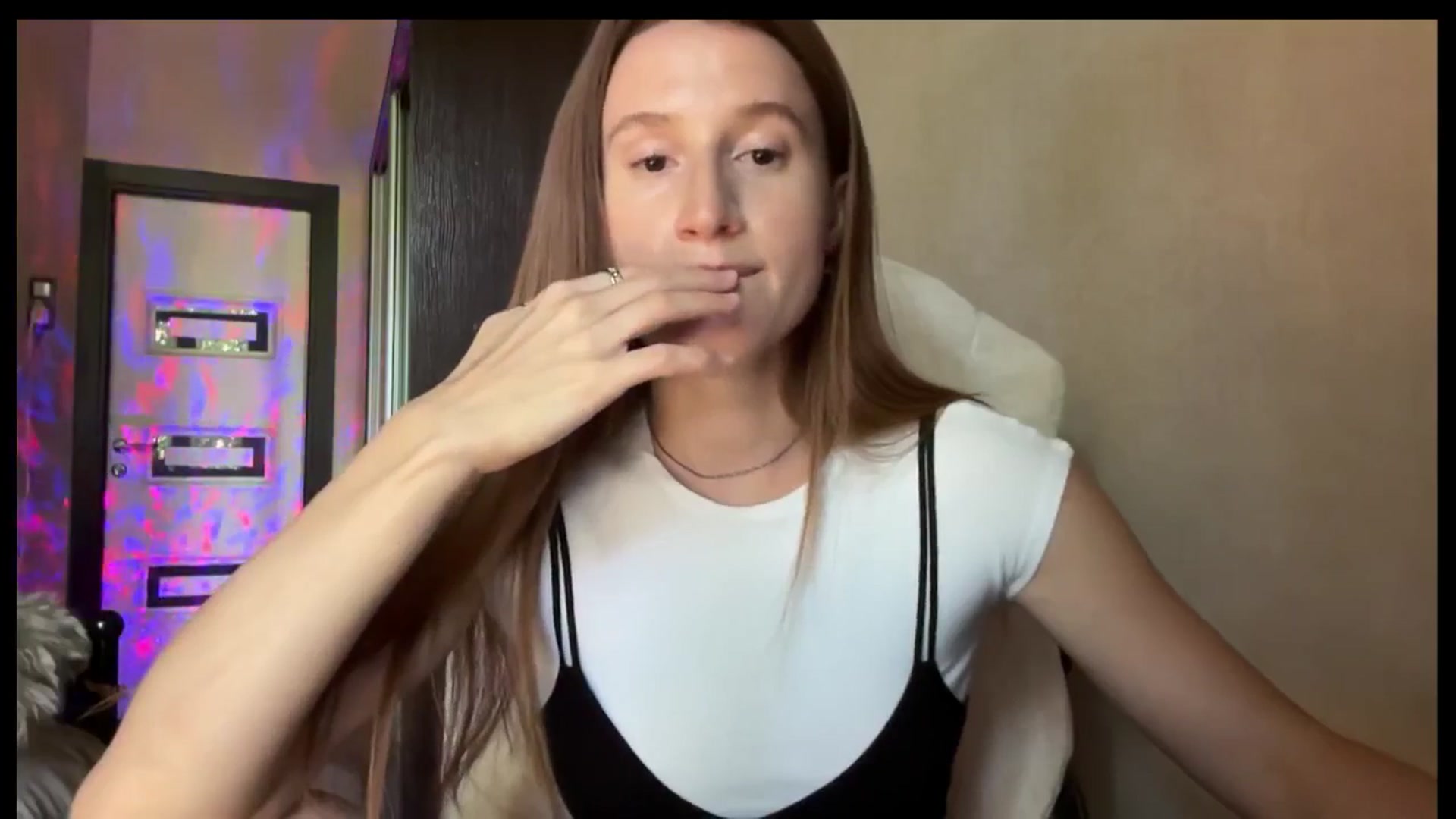 Gallery image thumbnail from LovelyBvnny's myfreecams stream on, 08/01/2025, 13:40 image 4 of 20