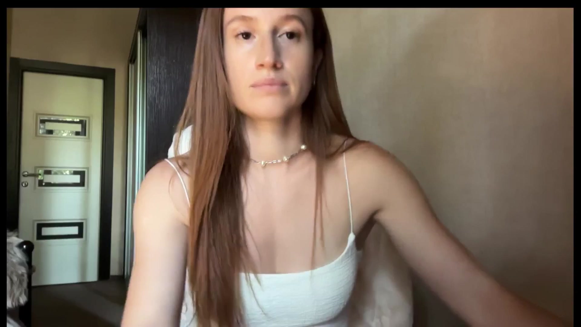 Gallery image thumbnail from LovelyBvnny's myfreecams stream on, 08/07/2025, 14:35 image 16 of 20