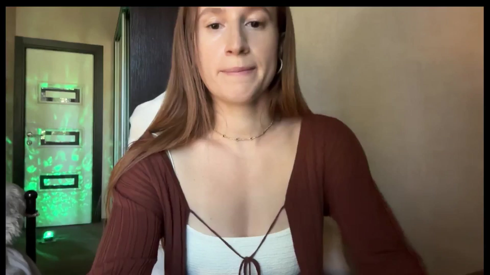 Gallery image thumbnail from LovelyBvnny's myfreecams stream on, 08/11/2025, 14:15 image 15 of 20