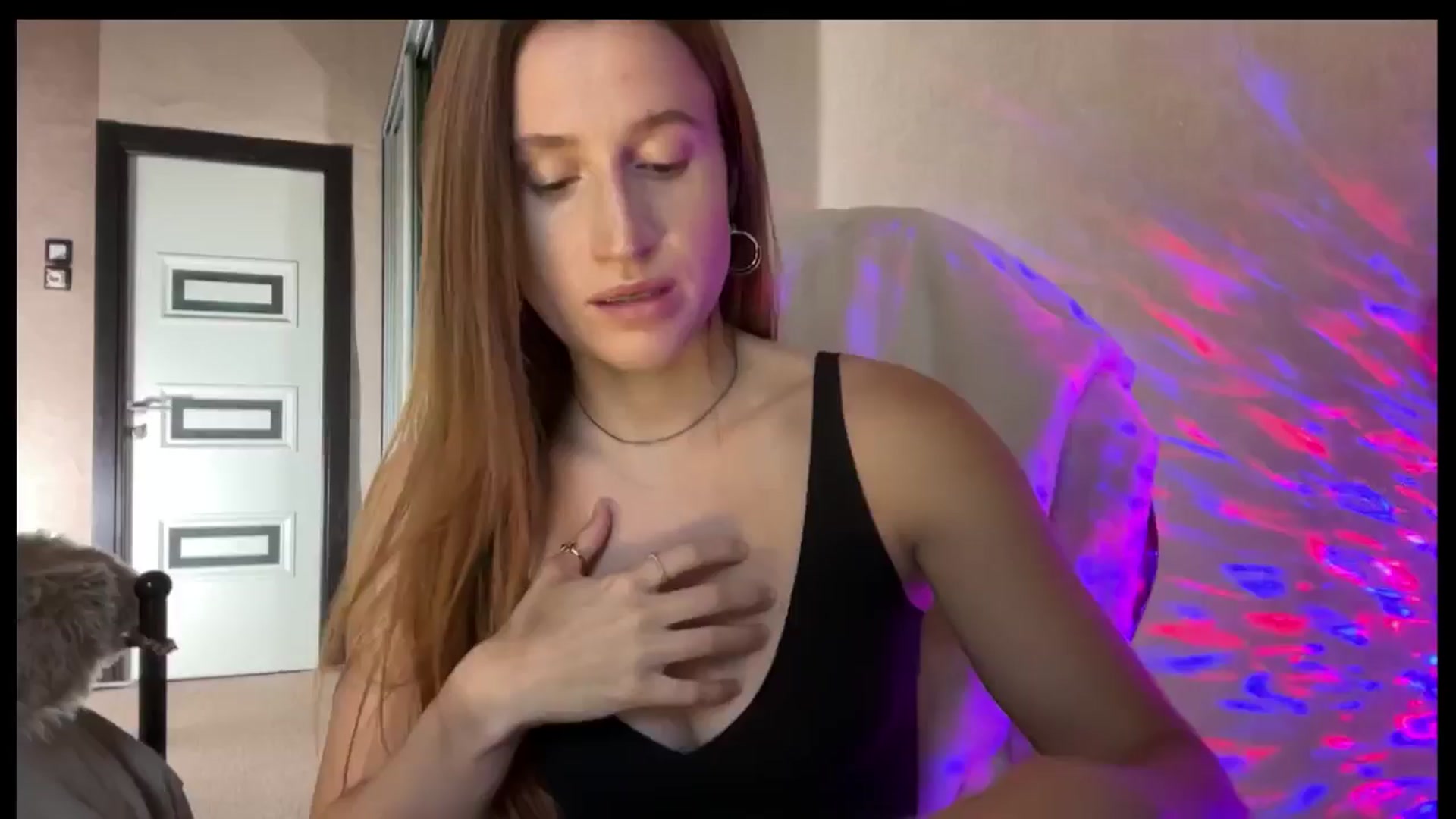 Gallery image thumbnail from LovelyBvnny's myfreecams stream on, 08/20/2025, 12:11 image 7 of 20