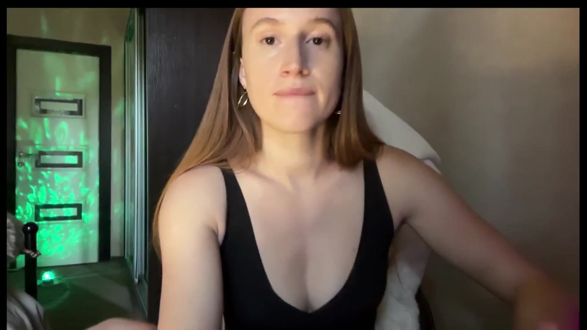 Gallery image thumbnail from LovelyBvnny's myfreecams stream on, 08/20/2025, 13:15 image 3 of 20