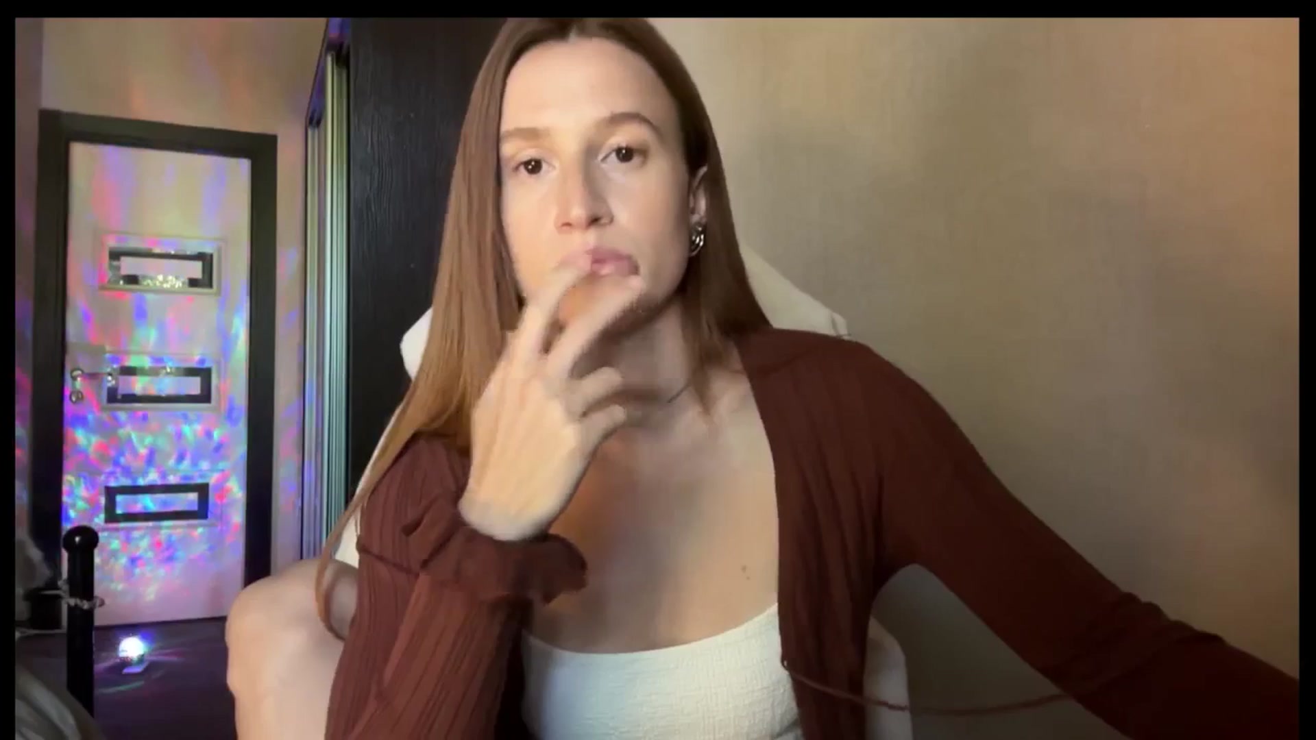 Gallery image thumbnail from LovelyBvnny's myfreecams stream on, 08/25/2025, 13:42 image 7 of 20