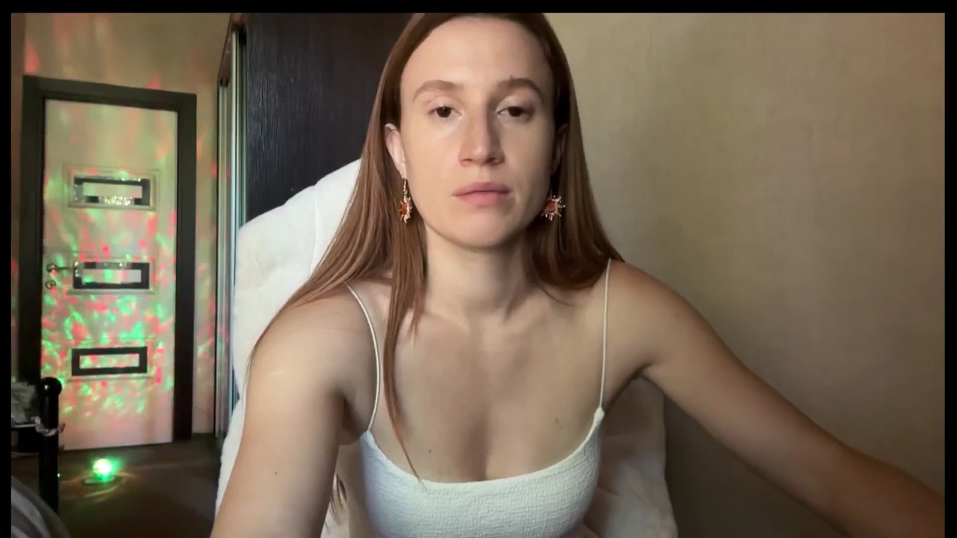 Gallery image thumbnail from LovelyBvnny's myfreecams stream on, 08/27/2025, 13:09 image 19 of 20