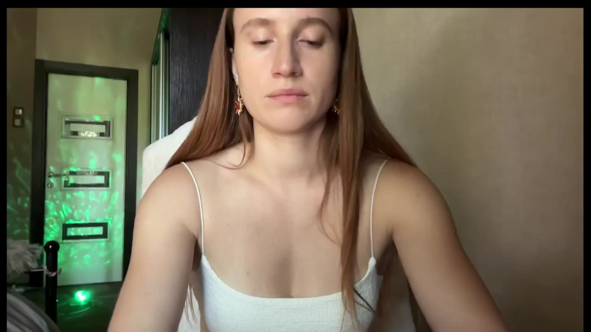 Gallery image thumbnail from LovelyBvnny's myfreecams stream on, 08/27/2025, 14:13 image 1 of 20