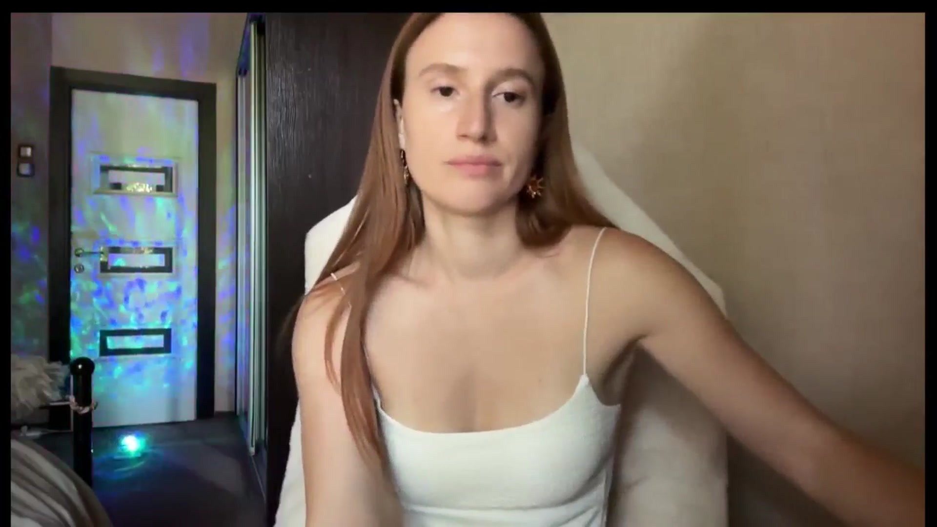 Gallery image thumbnail from LovelyBvnny's myfreecams stream on, 08/27/2025, 14:13 image 3 of 20