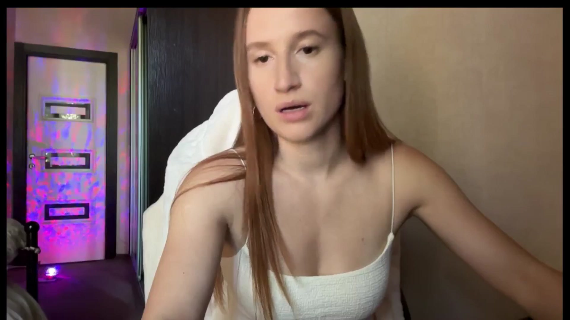 Gallery image thumbnail from LovelyBvnny's myfreecams stream on, 09/03/2025, 13:17 image 5 of 20