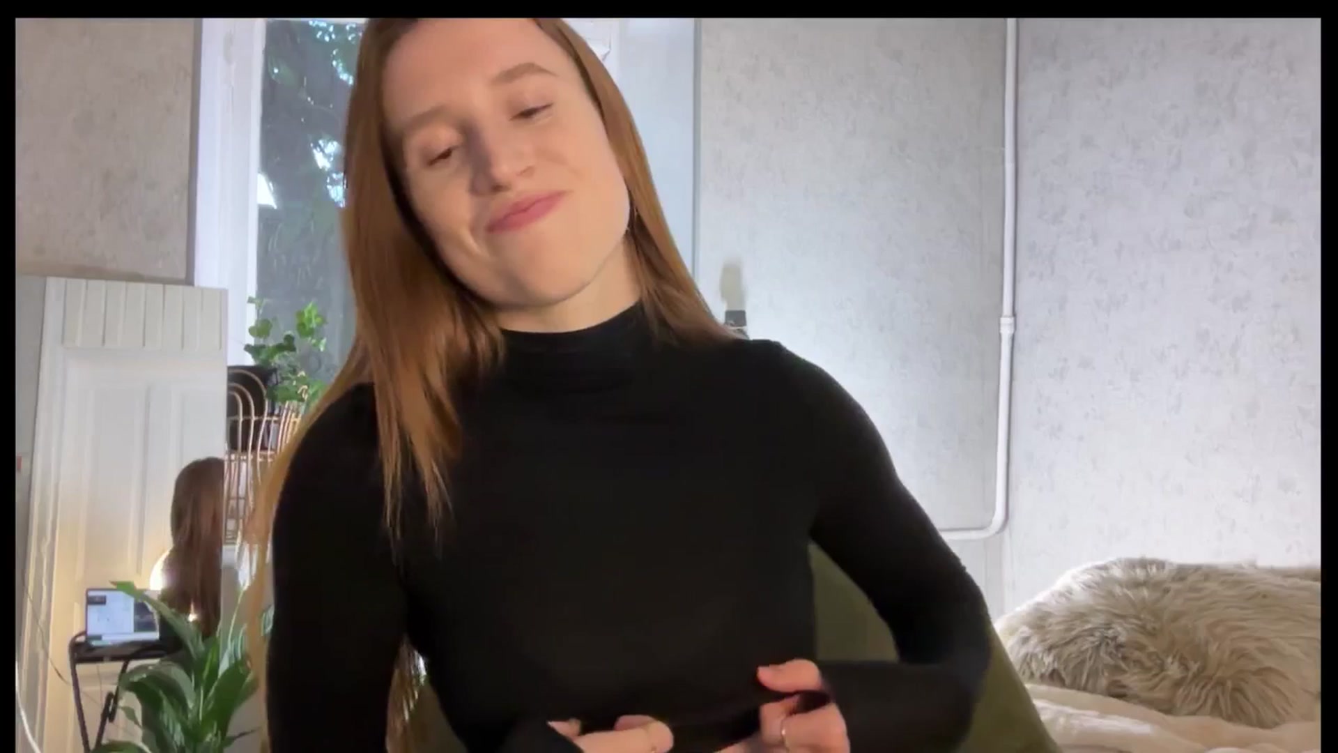 Gallery image thumbnail from LovelyBvnny's myfreecams stream on, 09/18/2025, 16:58 image 6 of 20