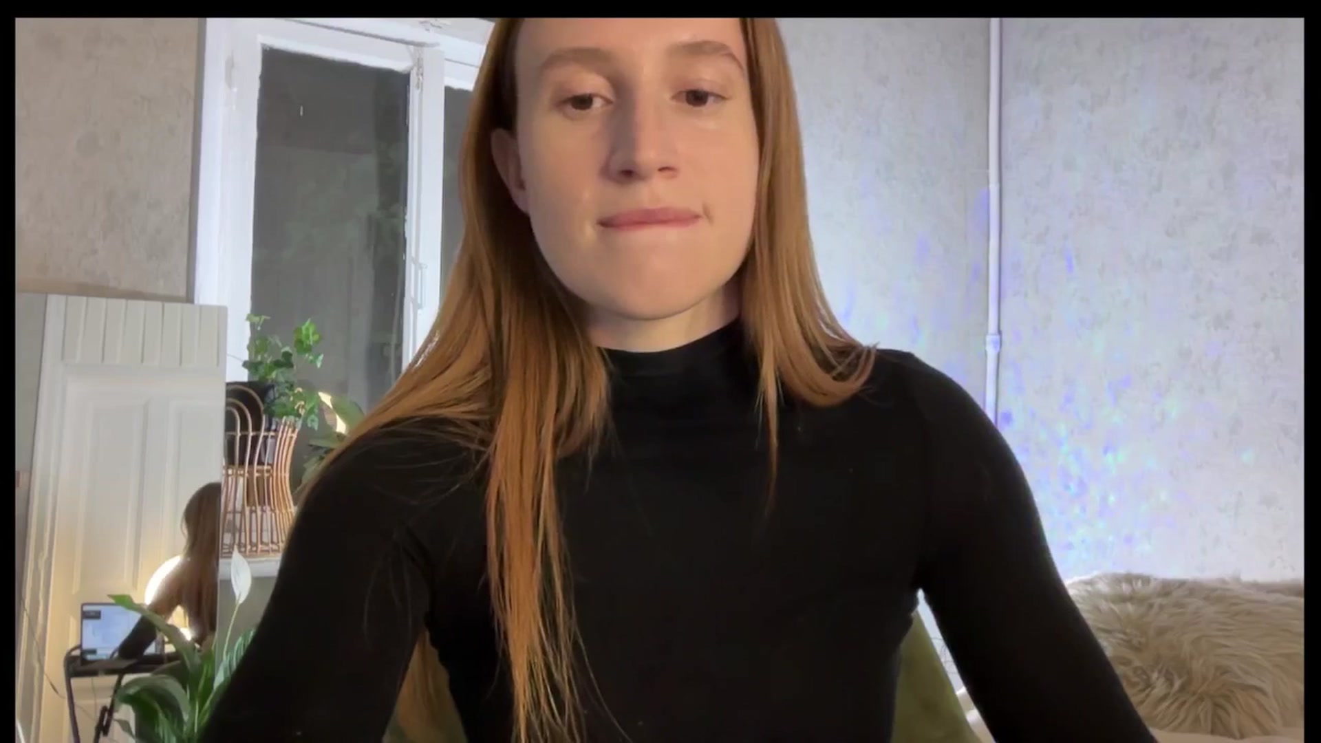 Gallery image thumbnail from LovelyBvnny's myfreecams stream on, 09/18/2025, 17:29 image 14 of 20