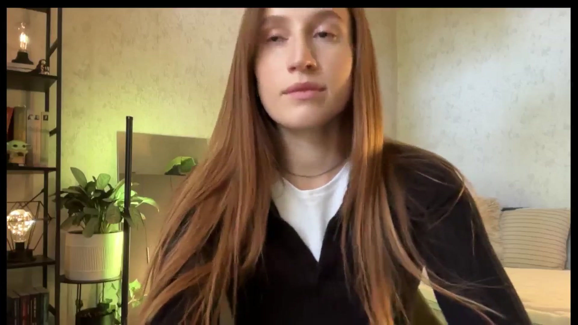 Gallery image thumbnail from LovelyBvnny's myfreecams stream on, 09/26/2025, 13:17 image 9 of 20