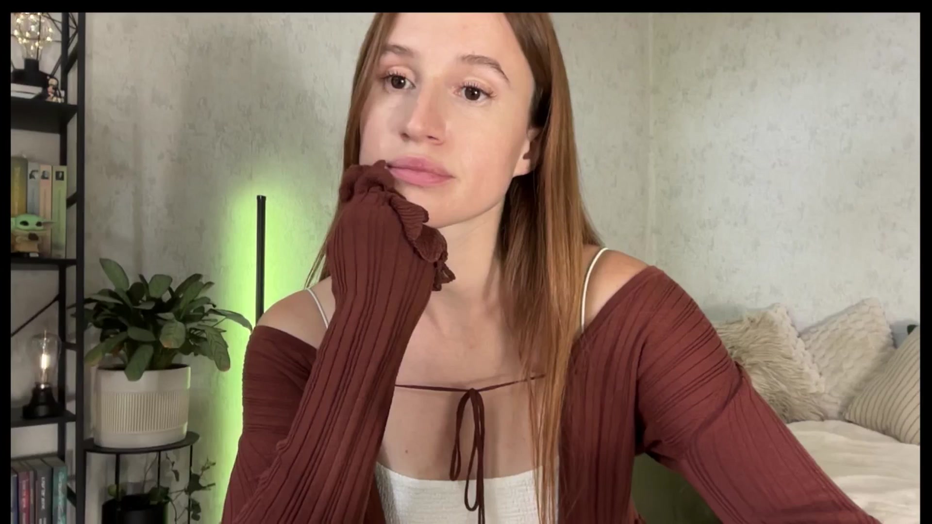 Gallery image thumbnail from LovelyBvnny's myfreecams stream on, 09/29/2025, 13:22 image 7 of 20