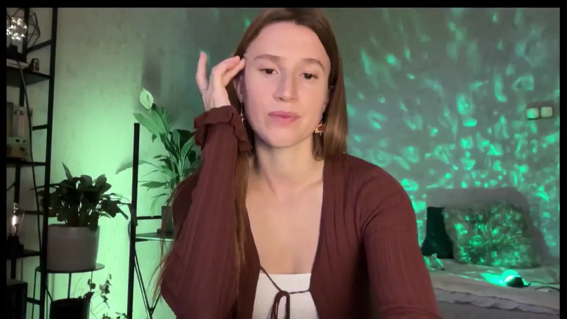 Gallery image thumbnail from LovelyBvnny's myfreecams stream on, 10/03/2025, 15:12 image 8 of 20