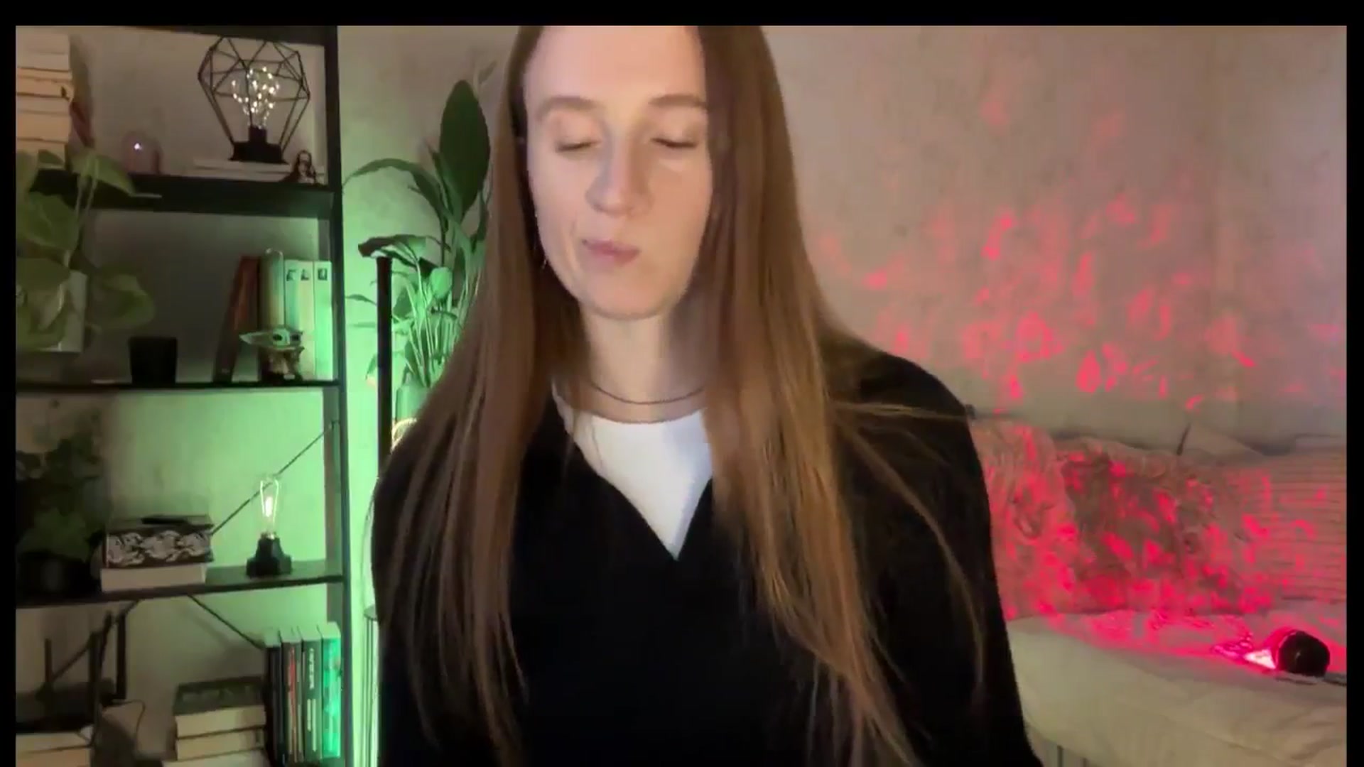 Gallery image thumbnail from LovelyBvnny's myfreecams stream on, 10/10/2025, 14:17 image 3 of 20