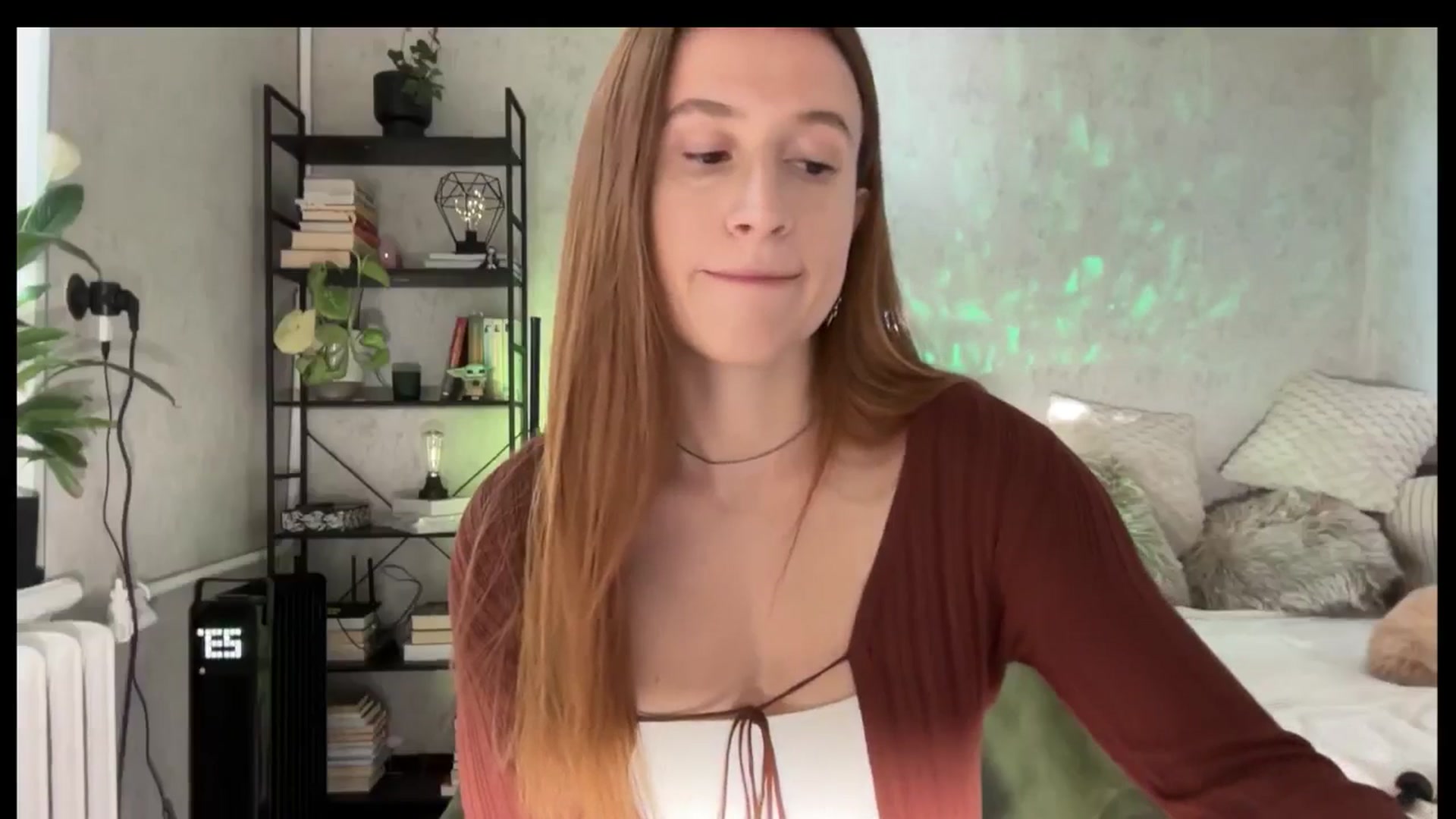 Gallery image thumbnail from LovelyBvnny's myfreecams stream on, 10/12/2025, 12:30 image 12 of 20