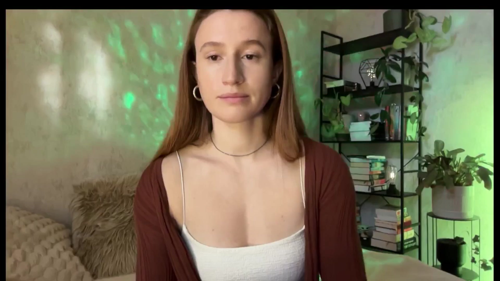 Gallery image thumbnail from LovelyBvnny's myfreecams stream on, 10/28/2025, 15:21 image 4 of 20