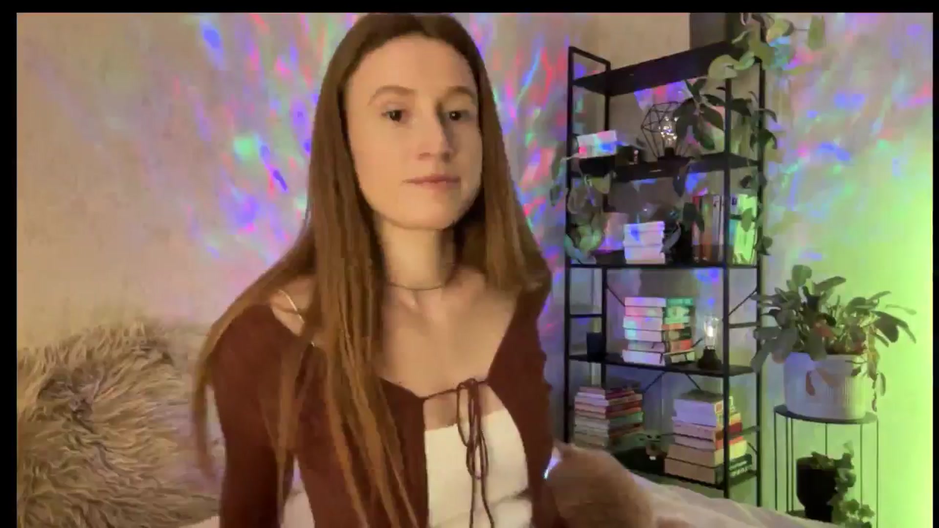 Gallery image thumbnail from LovelyBvnny's myfreecams stream on, 11/03/2025, 15:10 image 1 of 20