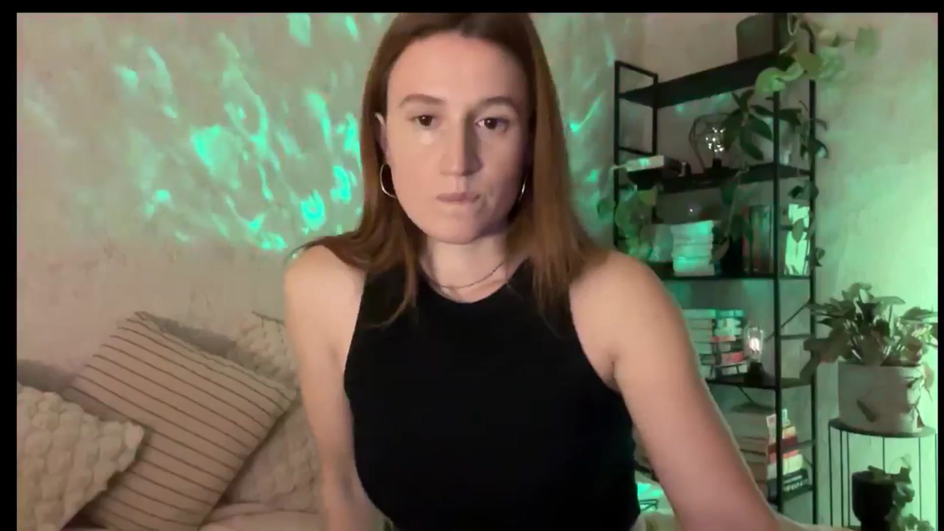 Gallery image thumbnail from LovelyBvnny's myfreecams stream on, 11/05/2025, 15:16 image 18 of 20