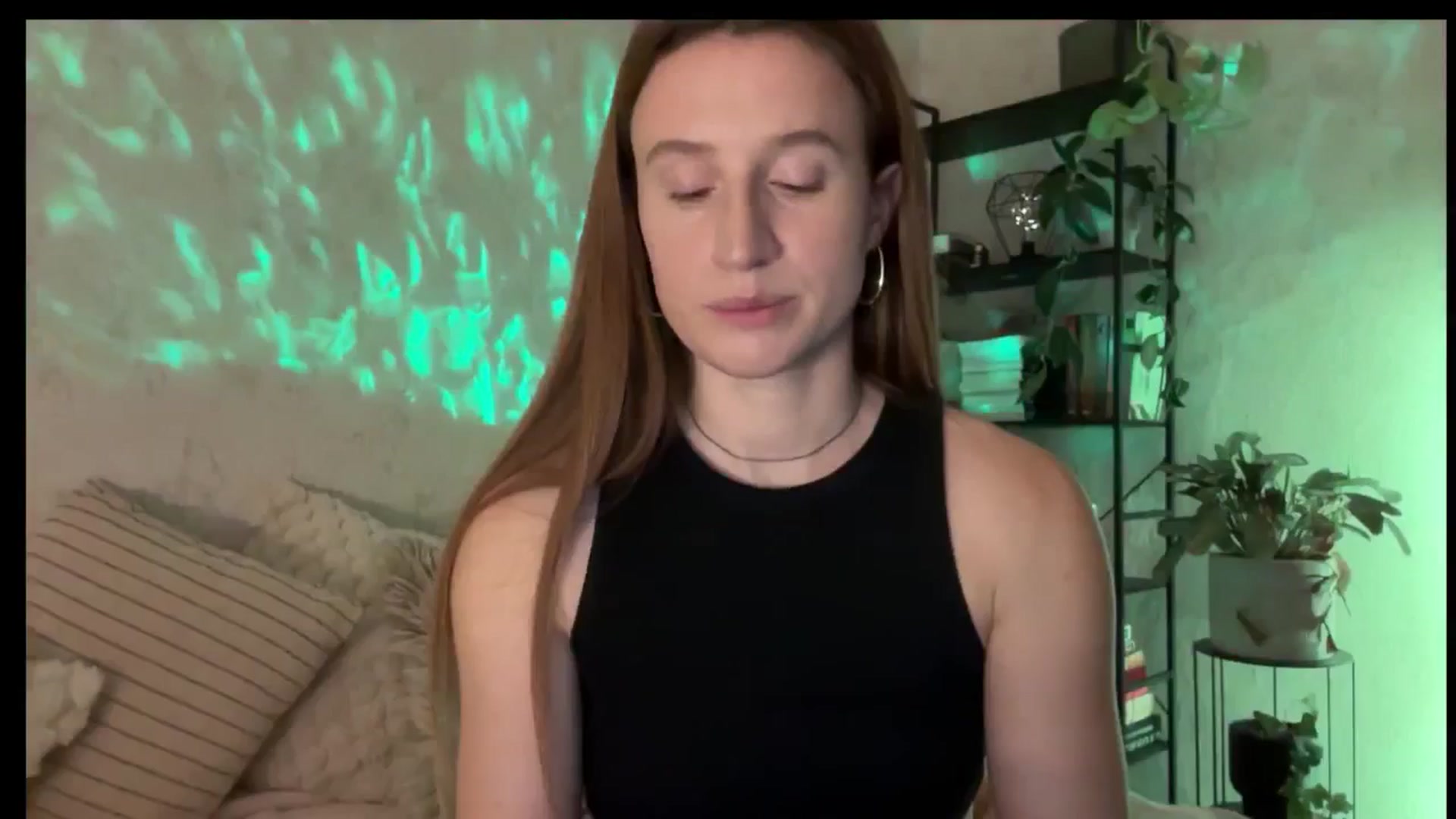 Gallery image thumbnail from LovelyBvnny's myfreecams stream on, 11/05/2025, 15:46 image 1 of 20