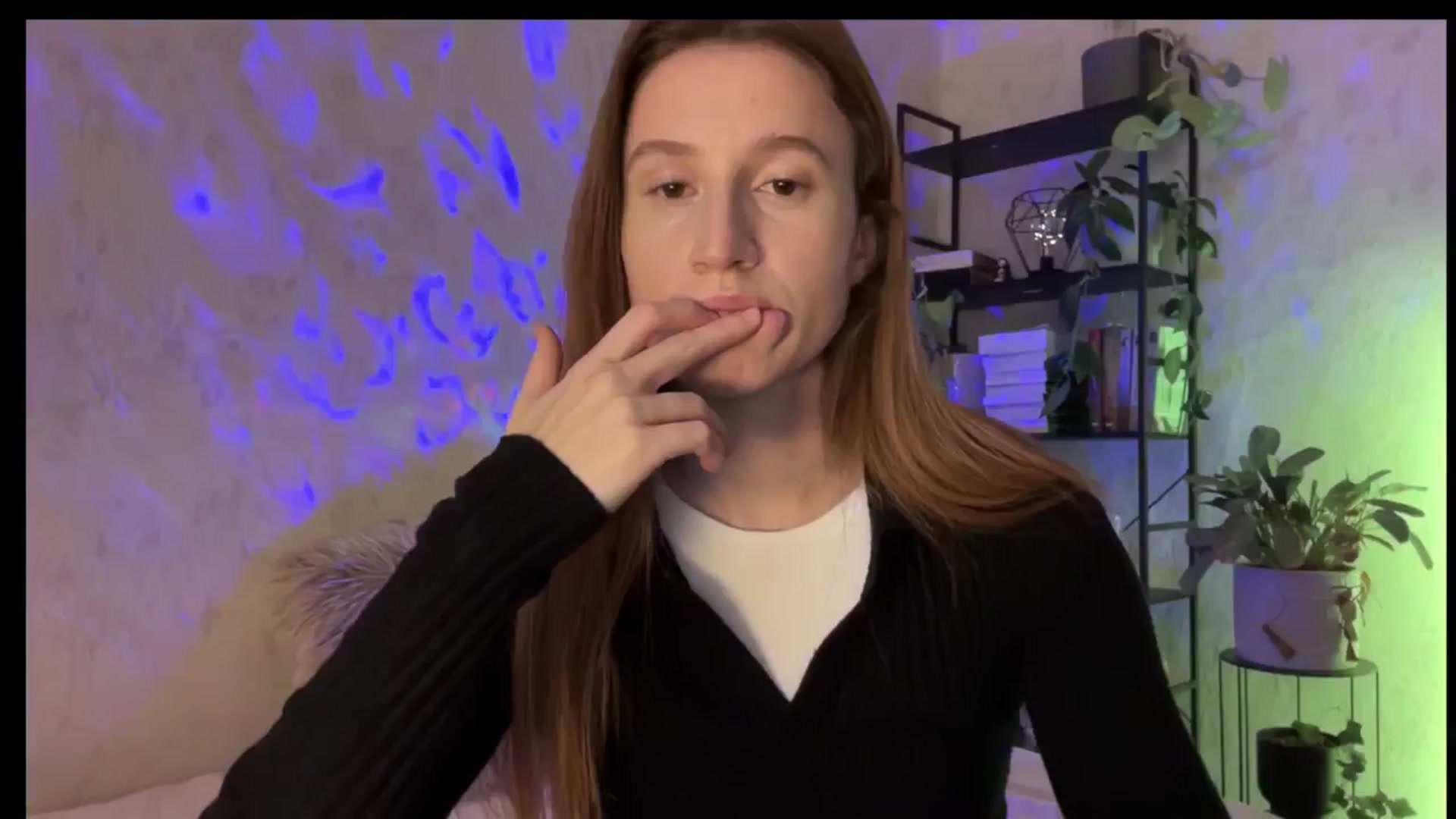 Gallery image thumbnail from LovelyBvnny's myfreecams stream on, 11/07/2025, 14:04 image 5 of 20