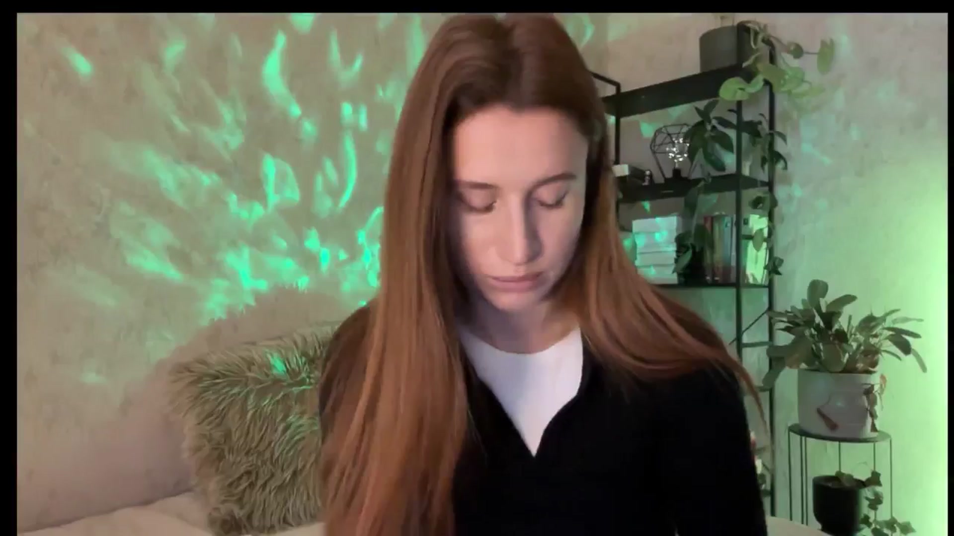 Gallery image thumbnail from LovelyBvnny's myfreecams stream on, 11/07/2025, 14:04 image 6 of 20