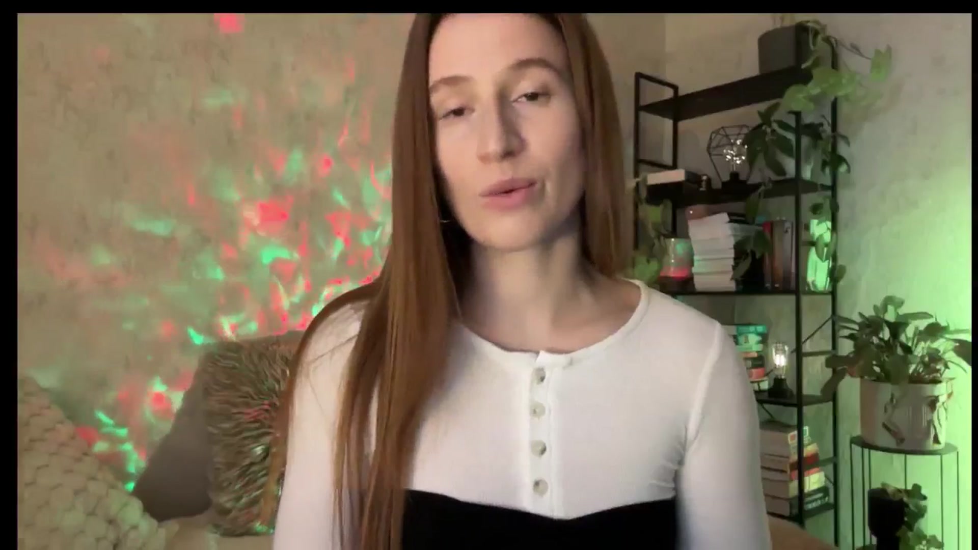 Gallery image thumbnail from LovelyBvnny's myfreecams stream on, 11/18/2025, 15:17 image 5 of 20