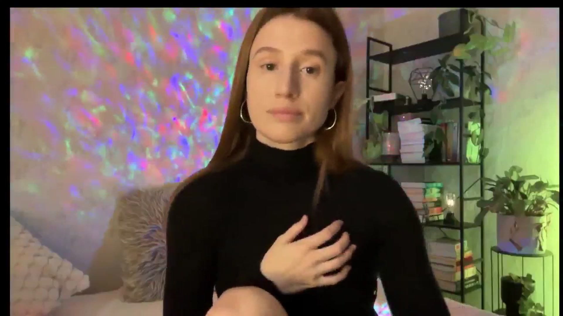 Gallery image thumbnail from LovelyBvnny's myfreecams stream on, 11/18/2025, 15:17 image 2 of 20