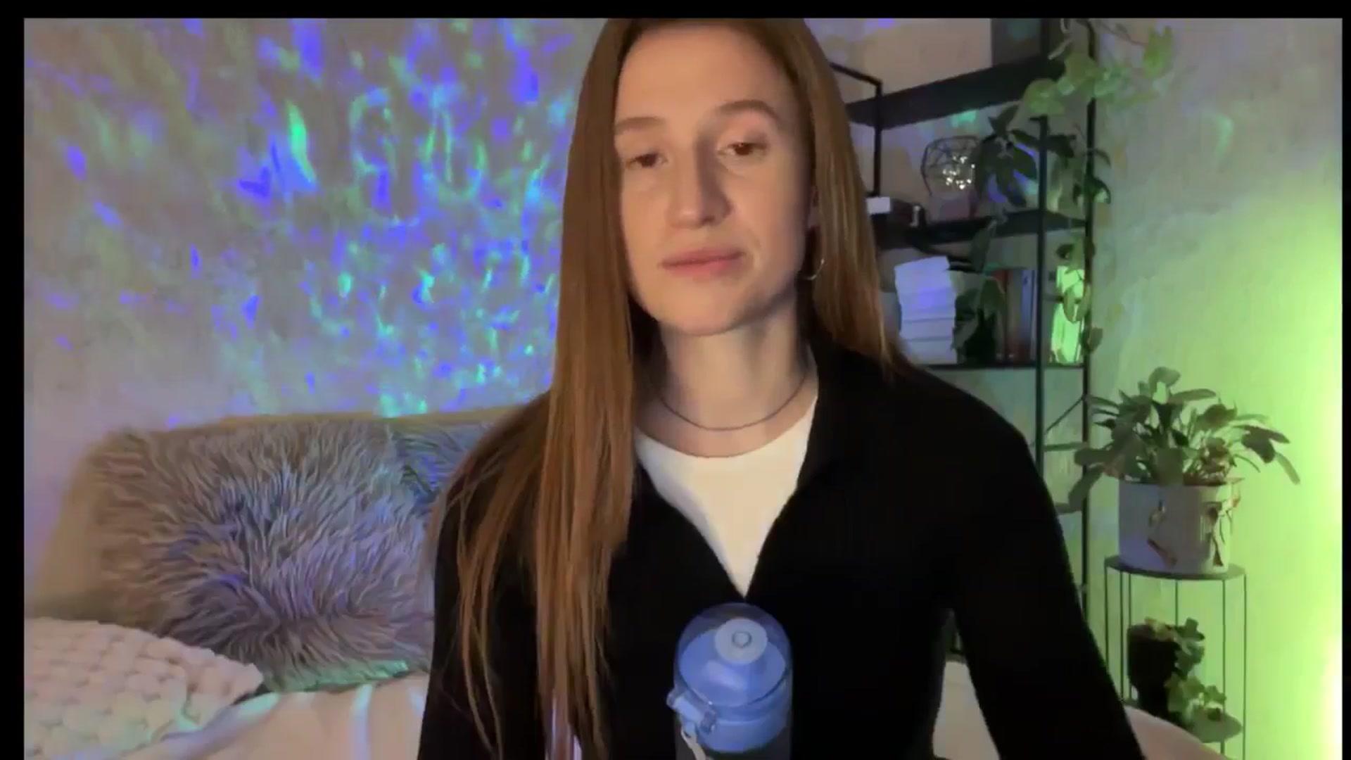 Gallery image thumbnail from LovelyBvnny's myfreecams stream on, 11/18/2025, 16:02 image 18 of 20