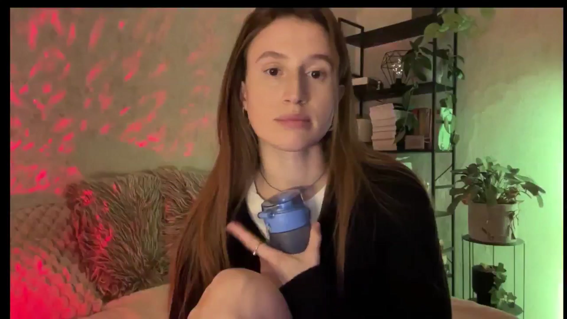 Gallery image thumbnail from LovelyBvnny's myfreecams stream on, 11/21/2025, 15:18 image 9 of 20