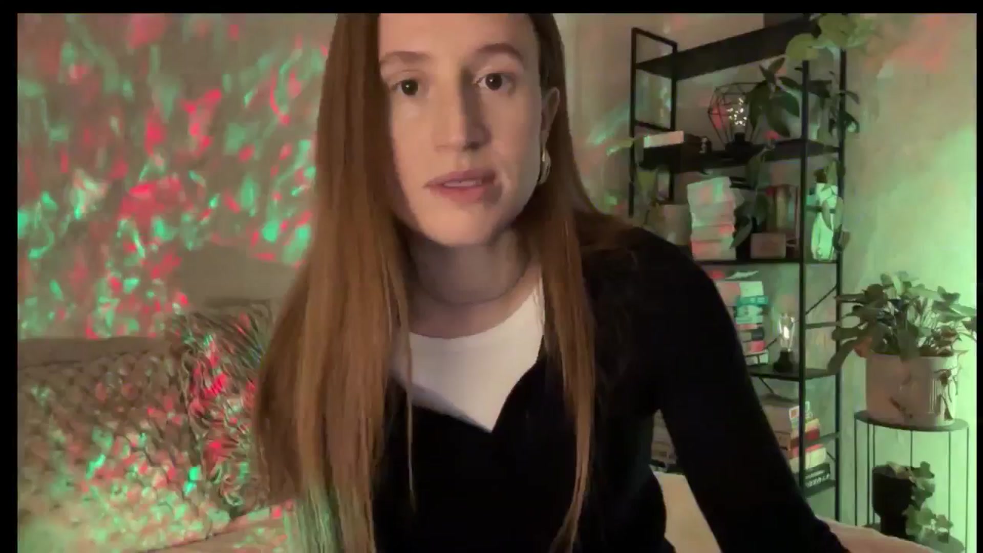 Gallery image thumbnail from LovelyBvnny's myfreecams stream on, 11/21/2025, 15:18 image 13 of 20