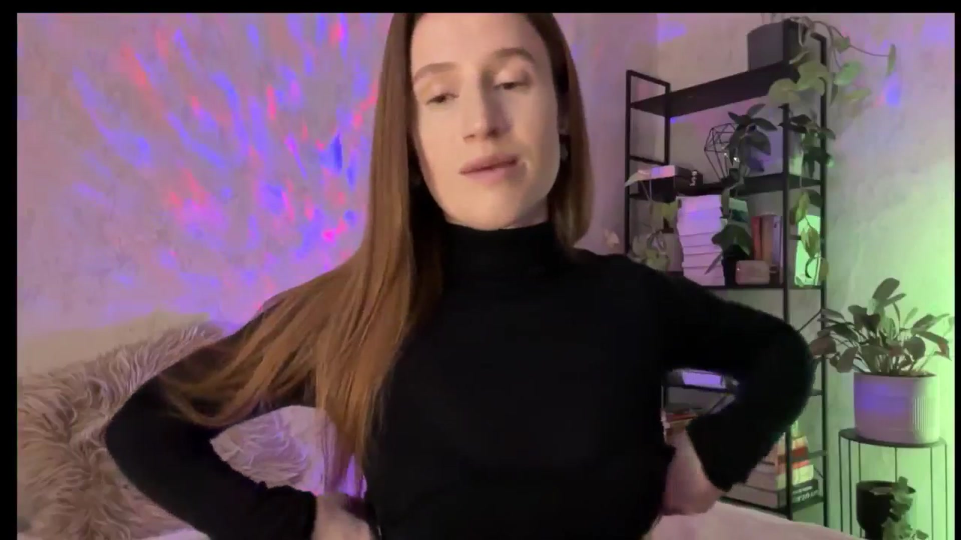 Gallery image thumbnail from LovelyBvnny's myfreecams stream on, 11/24/2025, 13:03 image 17 of 20