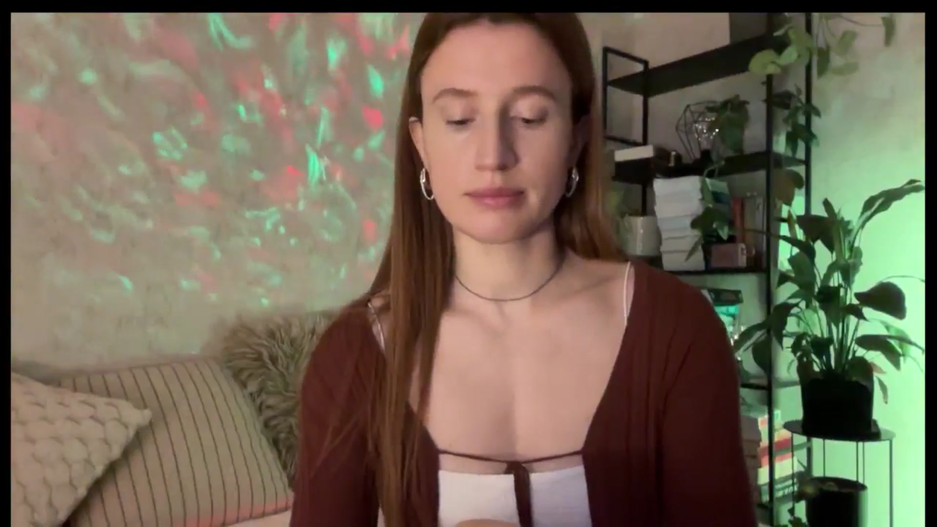 Gallery image thumbnail from LovelyBvnny's myfreecams stream on, 12/04/2025, 14:27 image 3 of 20
