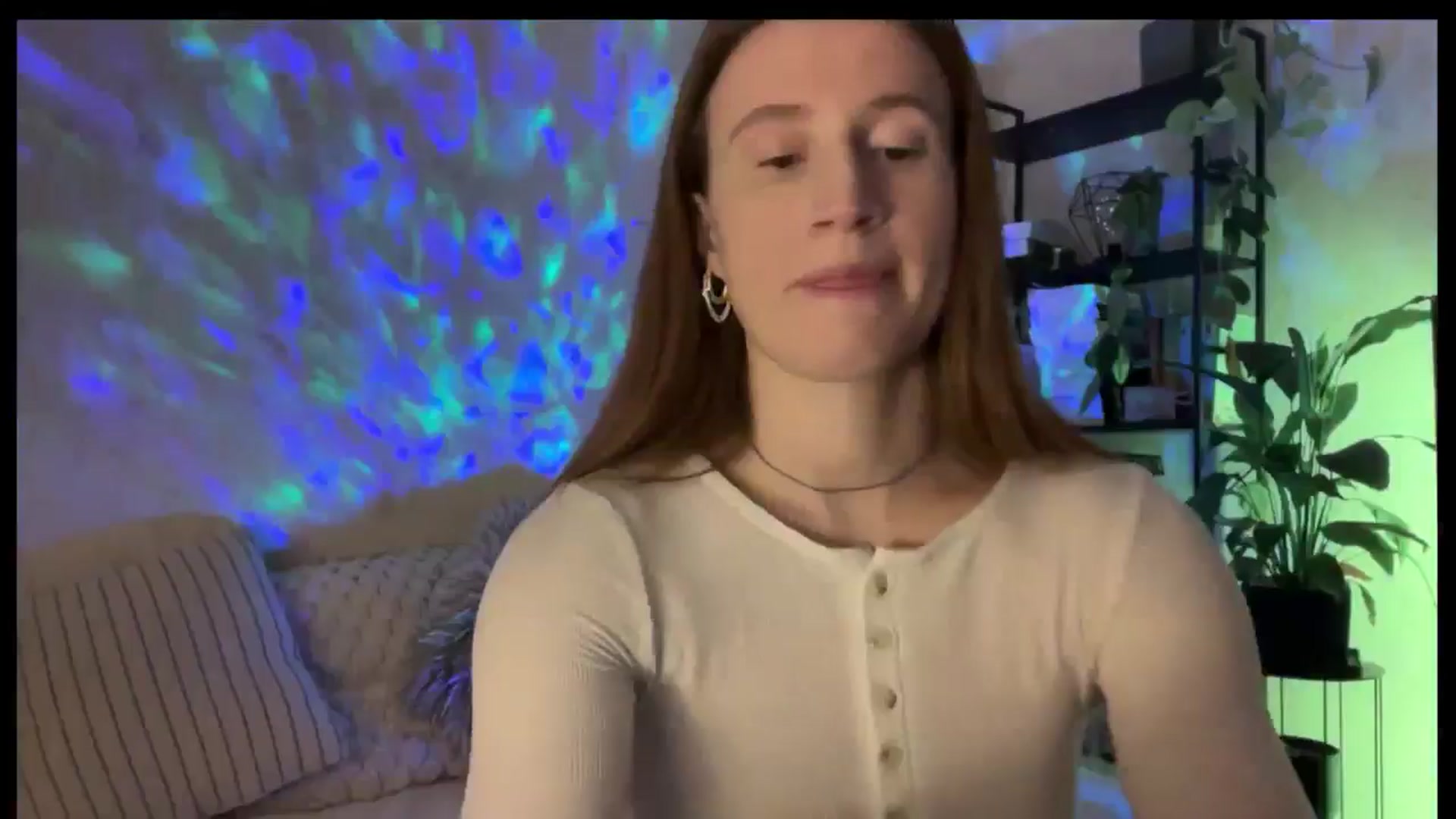 Gallery image thumbnail from LovelyBvnny's myfreecams stream on, 12/09/2025, 17:05 image 14 of 20