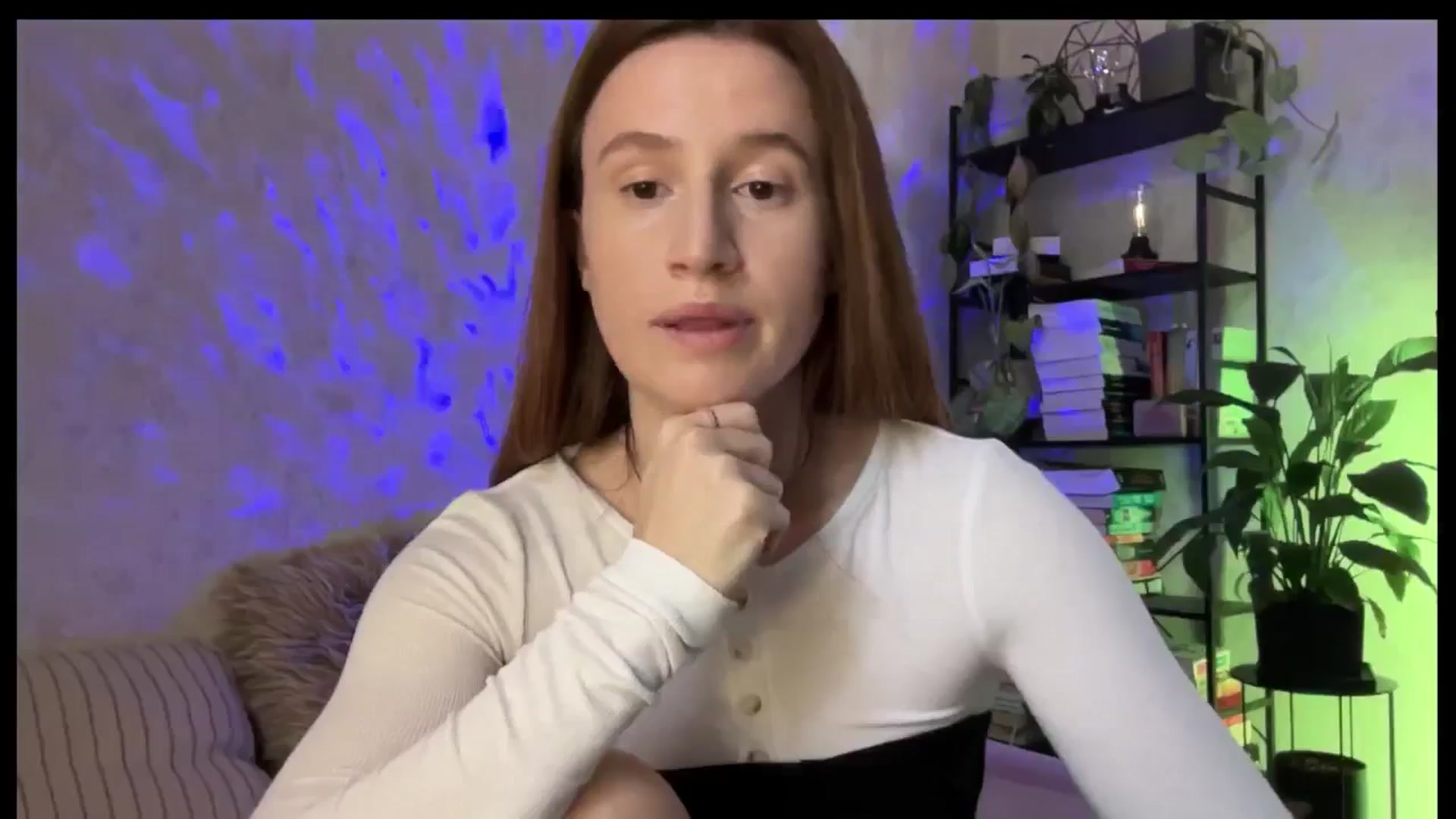 Gallery image thumbnail from LovelyBvnny's myfreecams stream on, 12/17/2025, 13:30 image 1 of 20