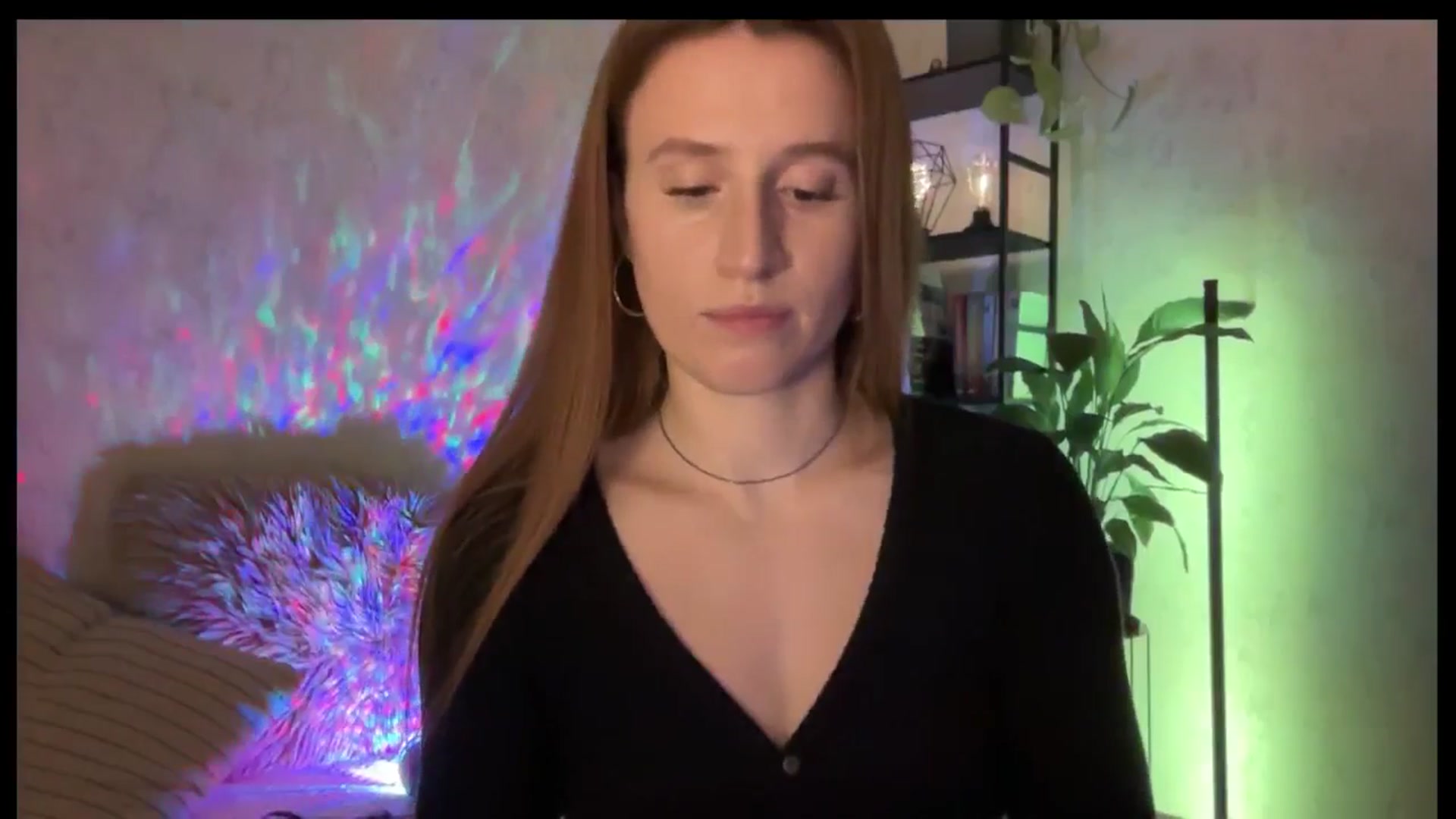 Gallery image thumbnail from LovelyBvnny's myfreecams stream on, 12/24/2025, 15:34 image 5 of 20