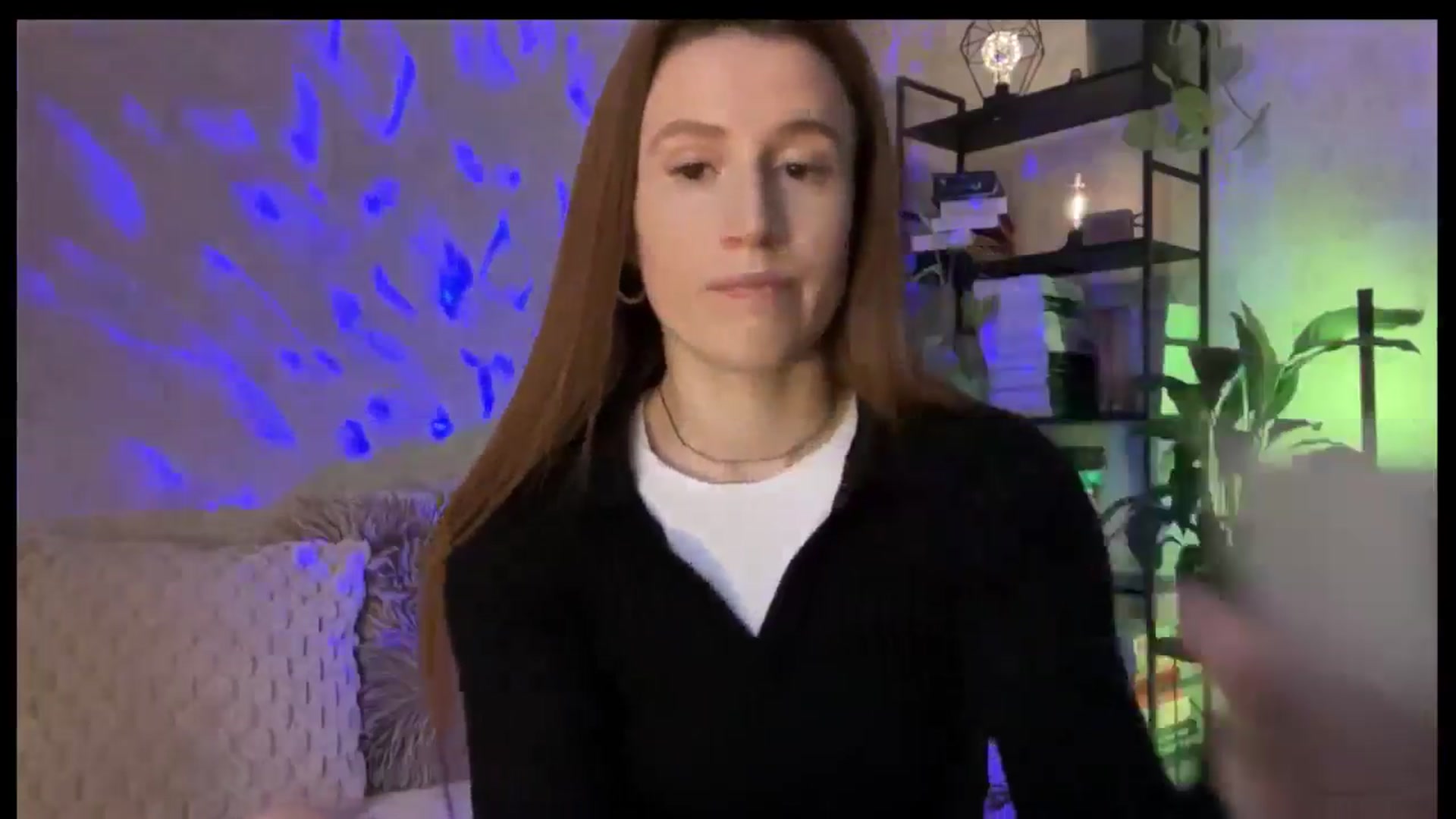 Gallery image thumbnail from LovelyBvnny's myfreecams stream on, 12/28/2025, 14:08 image 7 of 20