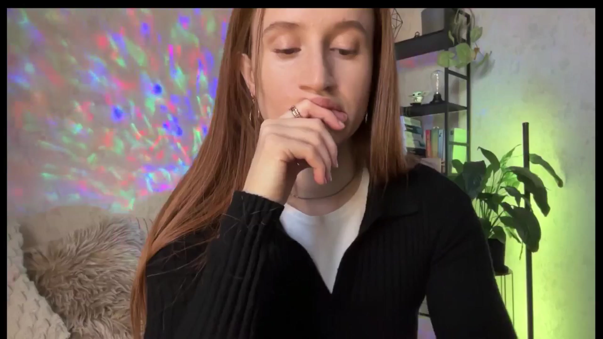 Gallery image thumbnail from LovelyBvnny's myfreecams stream on, 01/06/2026, 14:51 image 10 of 20