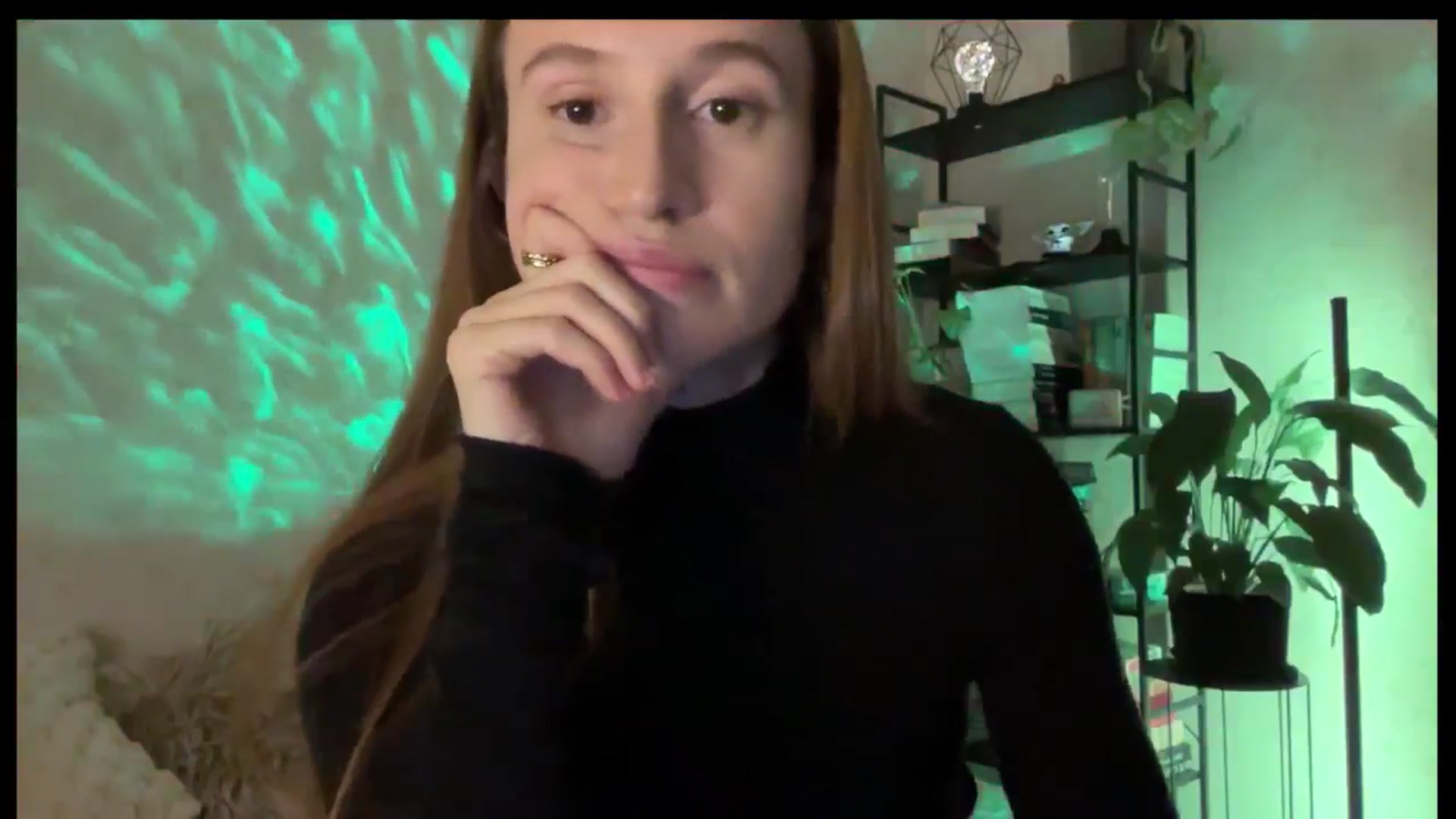 Gallery image thumbnail from LovelyBvnny's myfreecams stream on, 01/06/2026, 16:11 image 17 of 20
