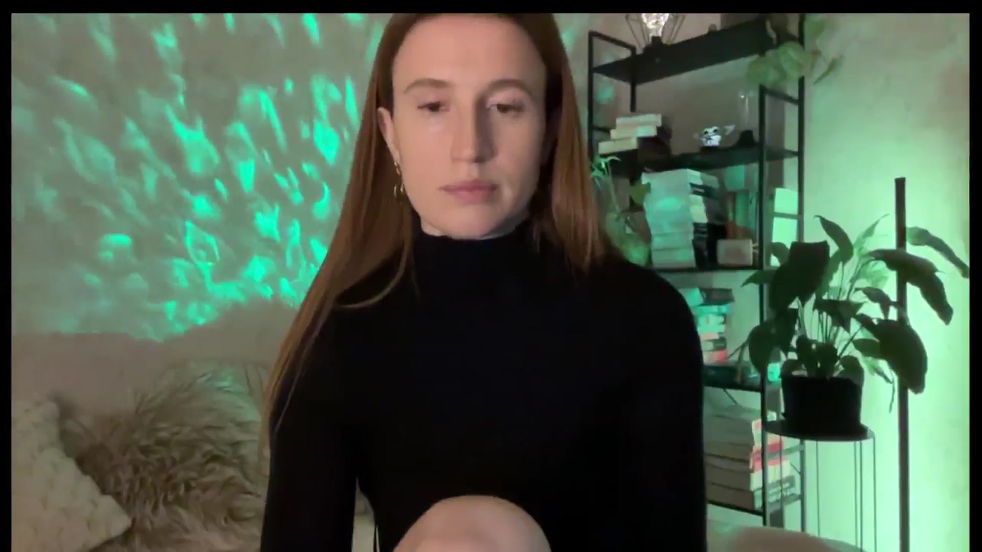 Gallery image thumbnail from LovelyBvnny's myfreecams stream on, 01/06/2026, 16:11 image 6 of 20