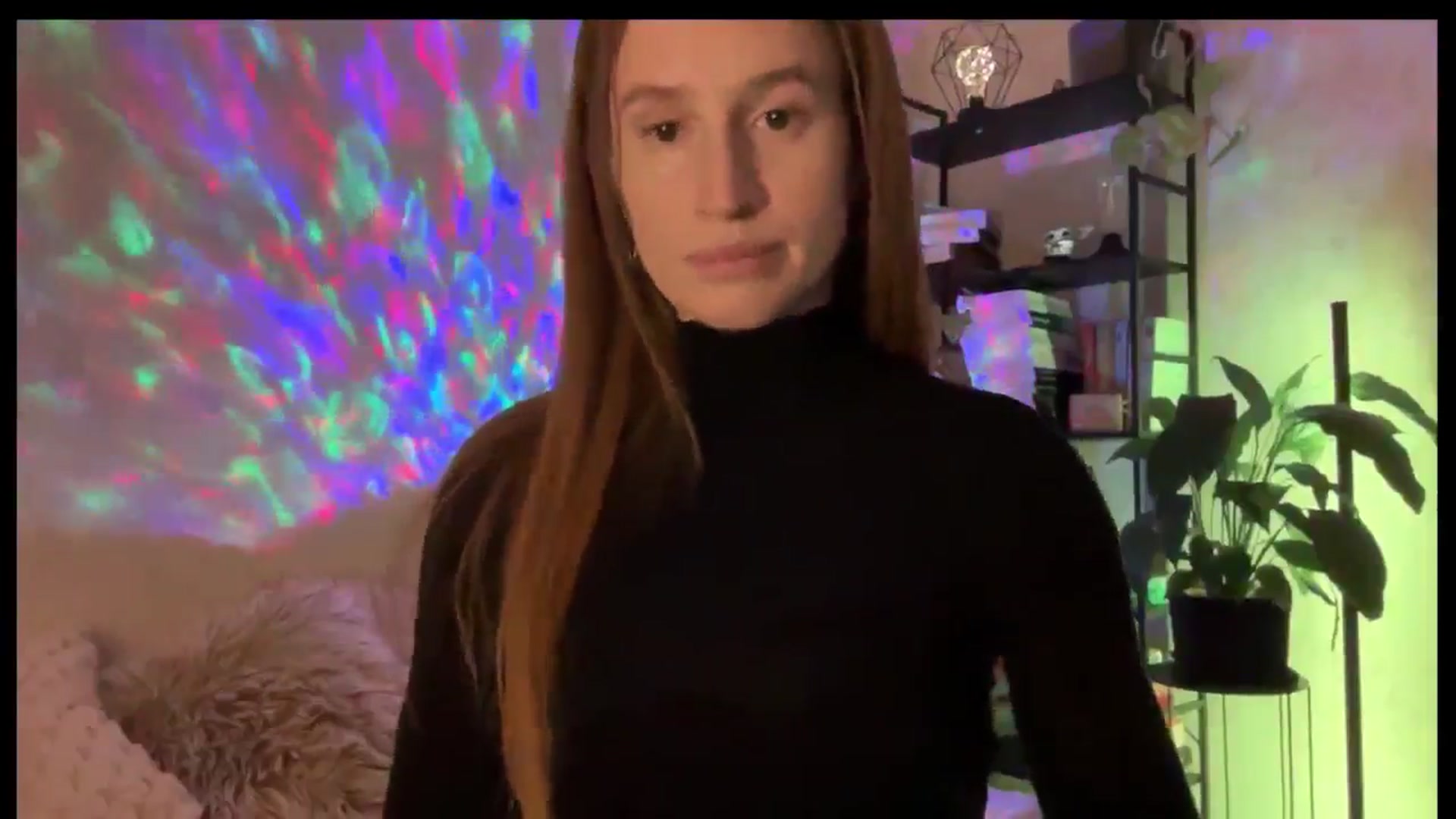 Gallery image thumbnail from LovelyBvnny's myfreecams stream on, 01/06/2026, 16:11 image 14 of 20