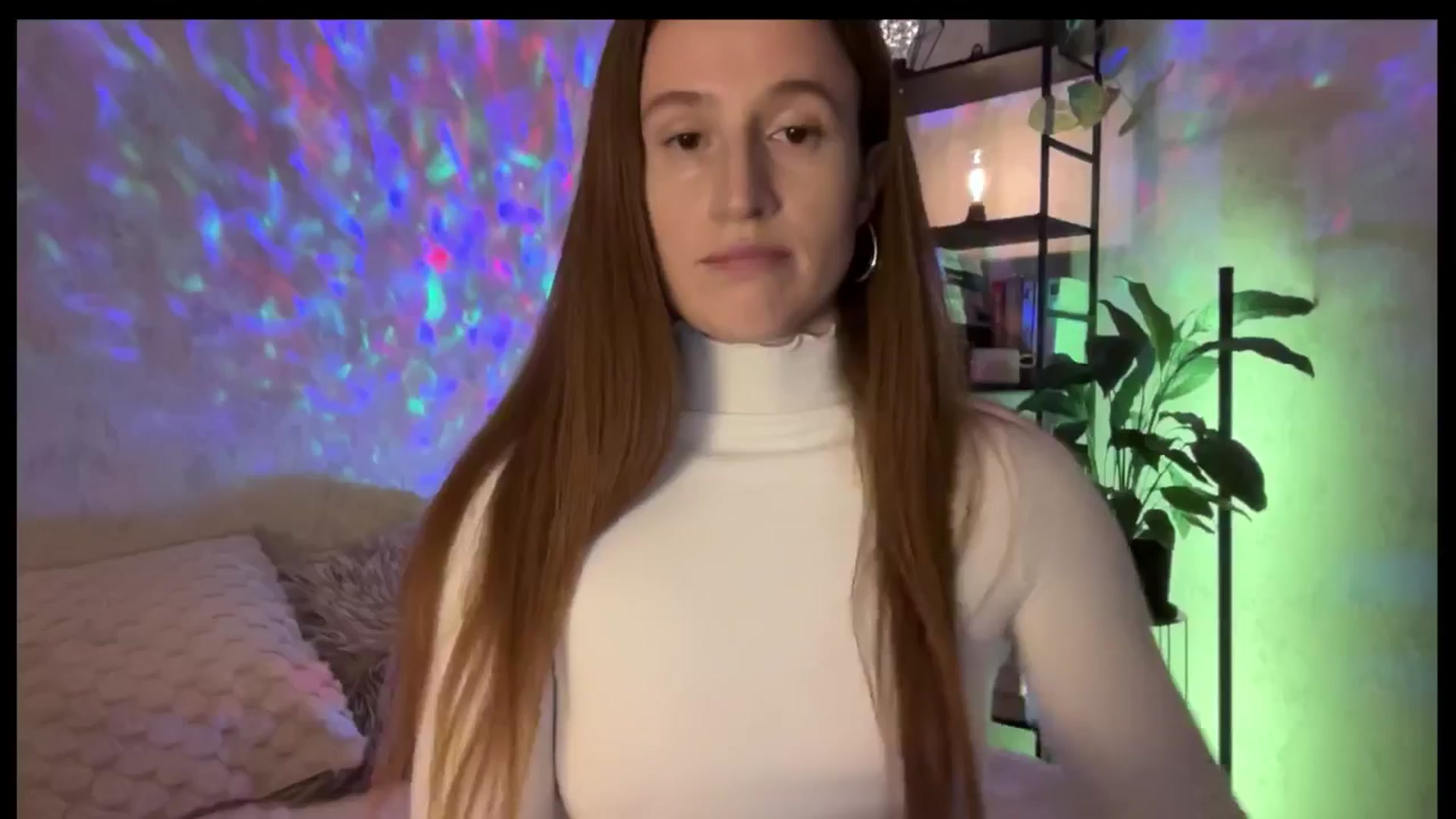 Gallery image thumbnail from LovelyBvnny's myfreecams stream on, 01/08/2026, 16:03 image 15 of 20