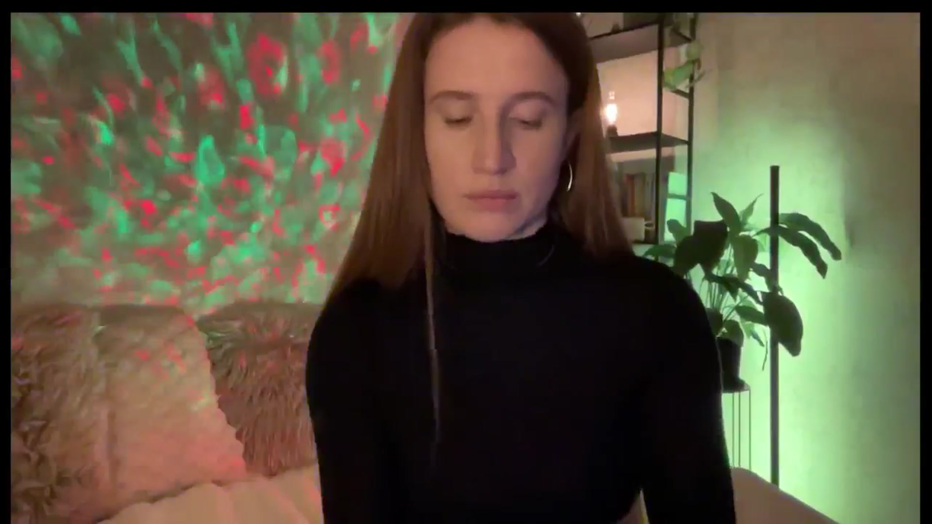 Gallery image thumbnail from LovelyBvnny's myfreecams stream on, 01/13/2026, 15:53 image 14 of 20