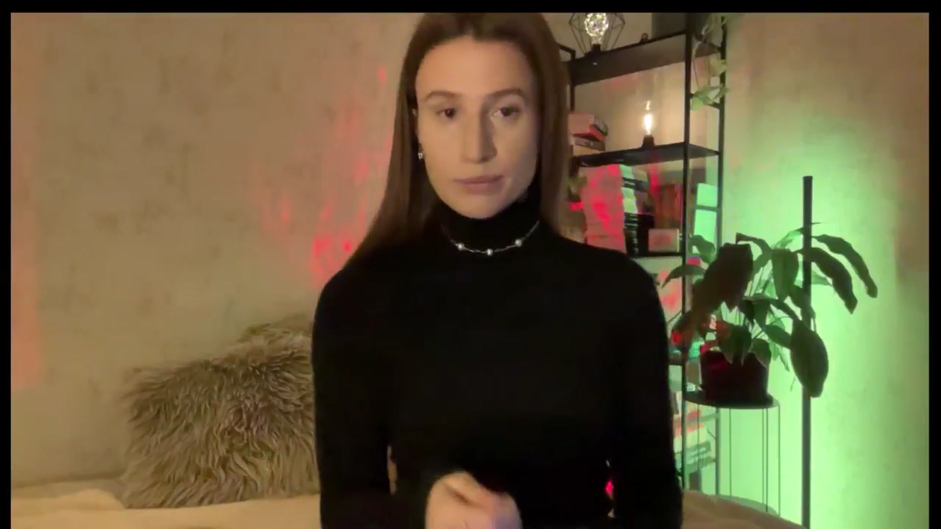 Gallery image thumbnail from LovelyBvnny's myfreecams stream on, 01/18/2026, 15:46 image 17 of 20