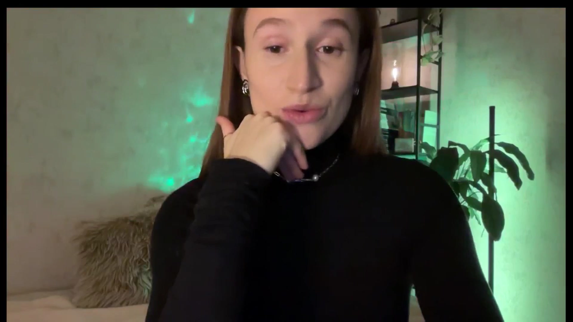 Gallery image thumbnail from LovelyBvnny's myfreecams stream on, 01/18/2026, 15:46 image 12 of 20
